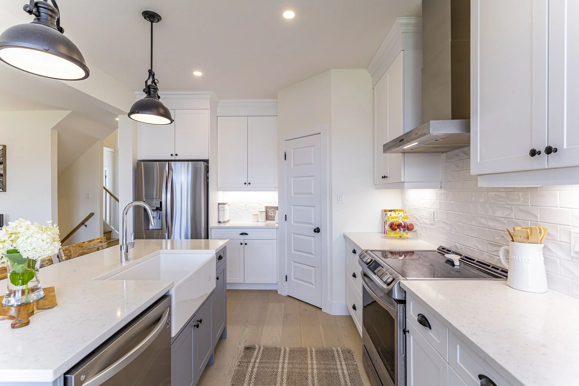 216 Crestview Dr_15.jpg