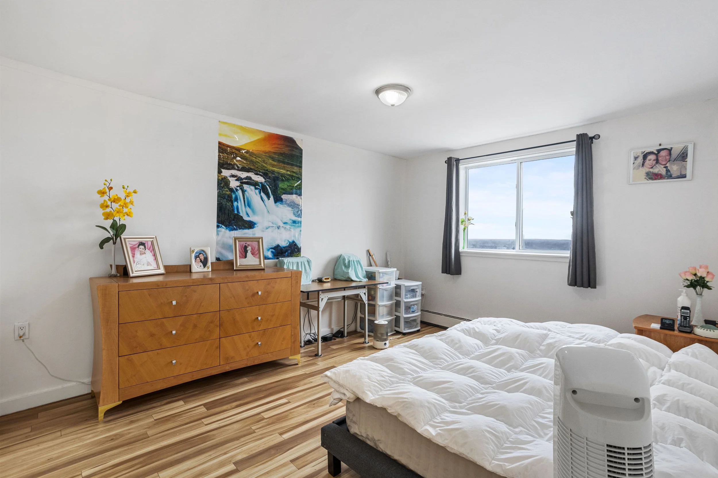 1104 - 583 Mornington Ave -21.JPG