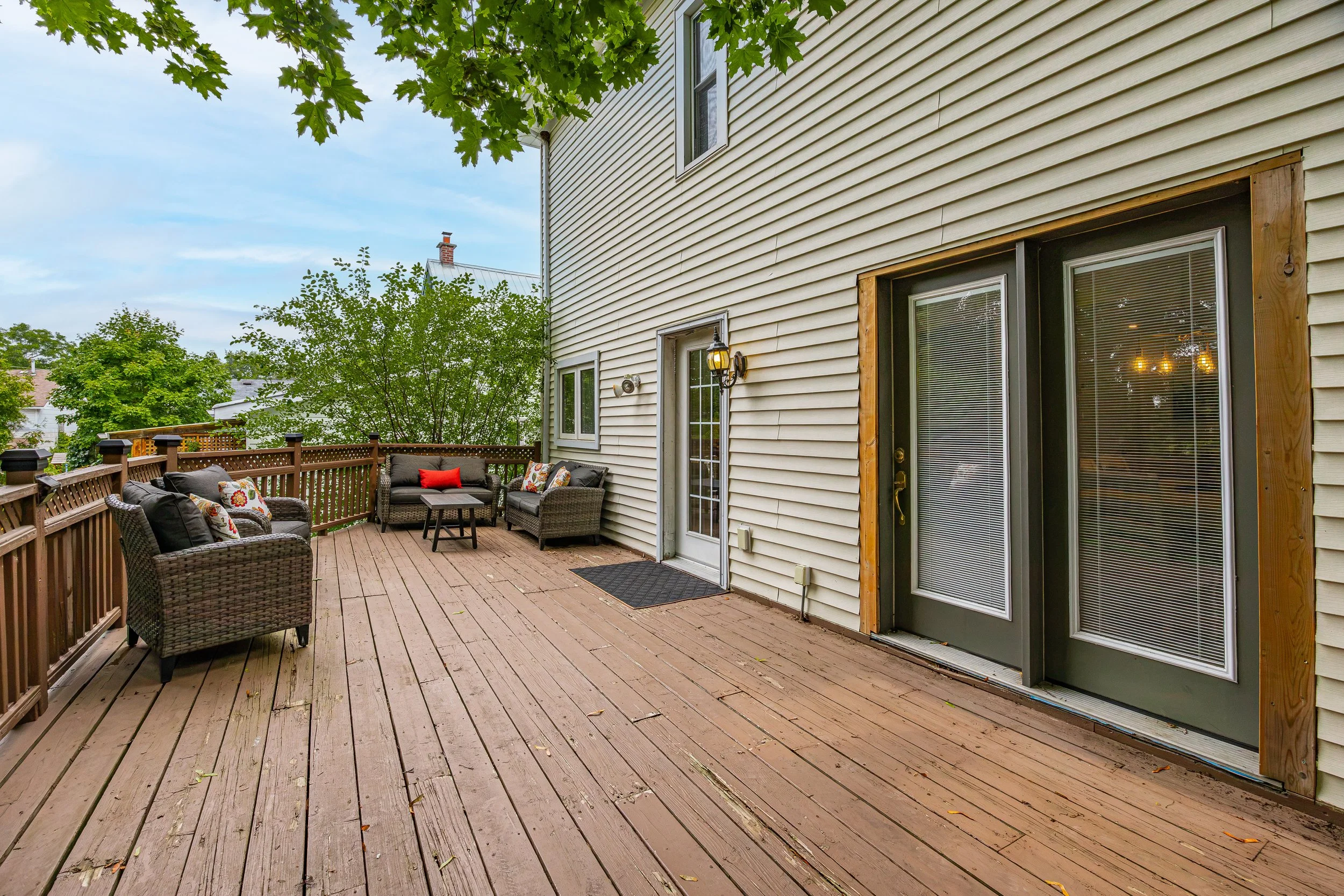 152 Wonham St S -39.jpg