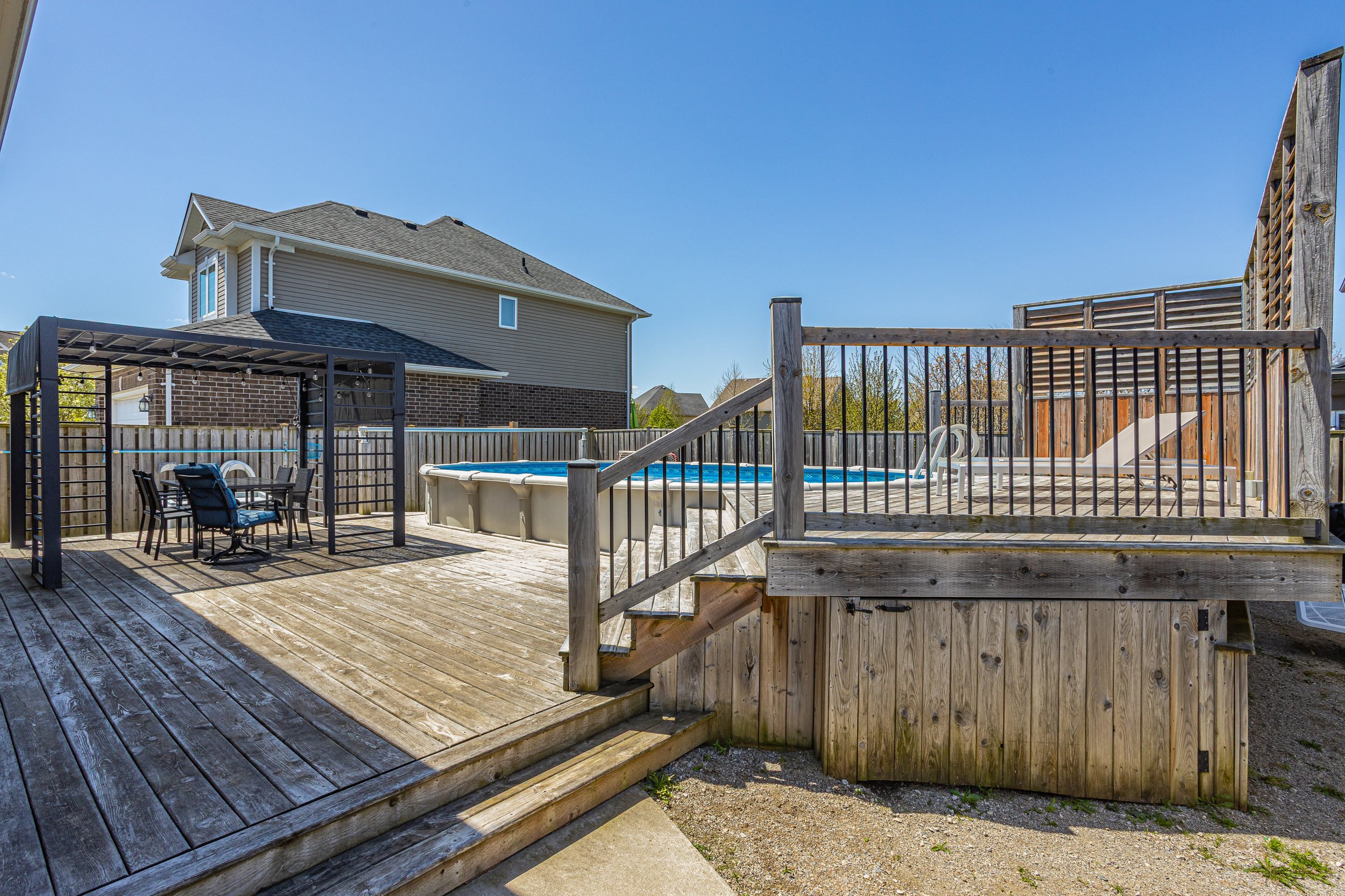 26 Harvest Court EXT-9.jpg