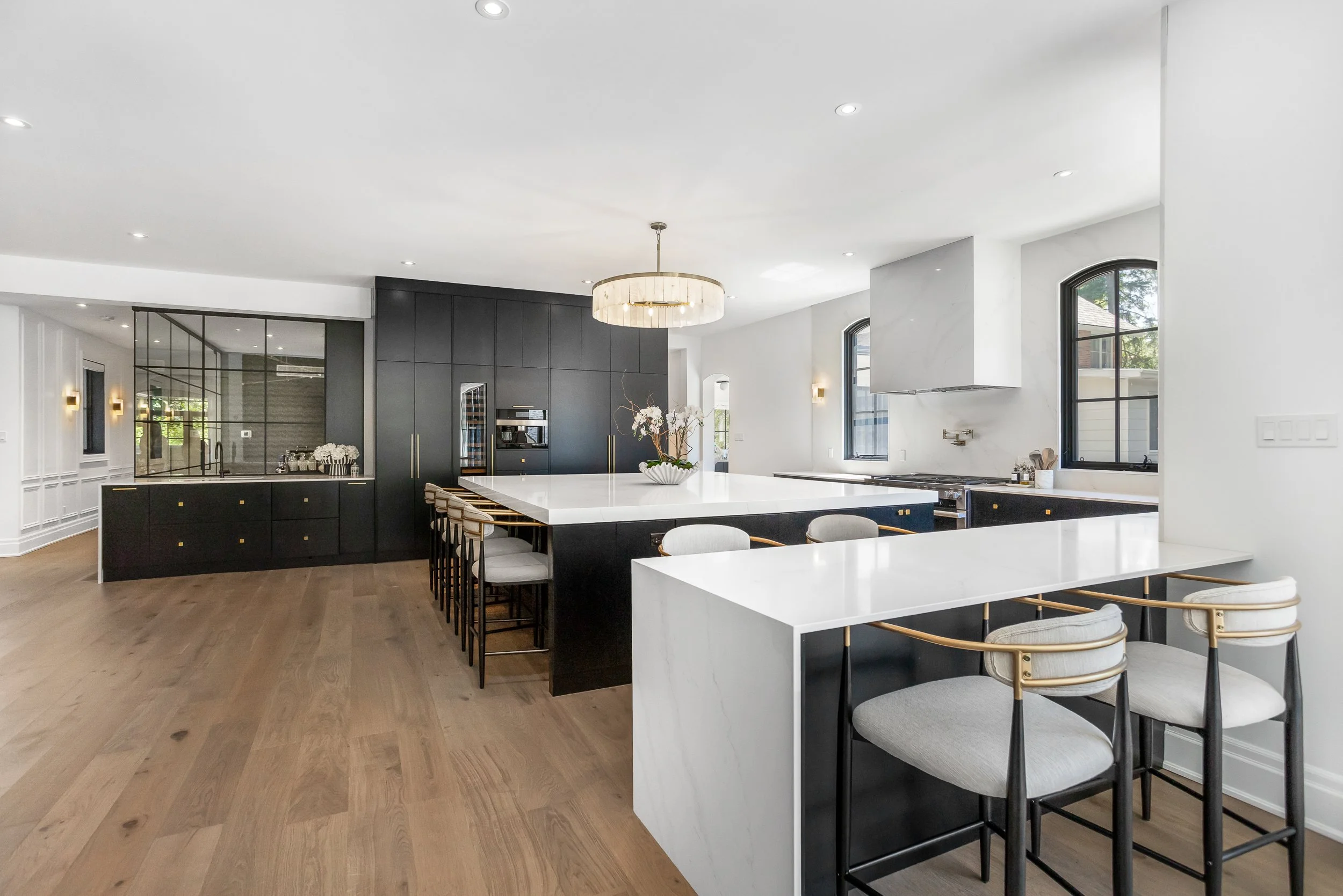 1011 Wellington St-17.jpg