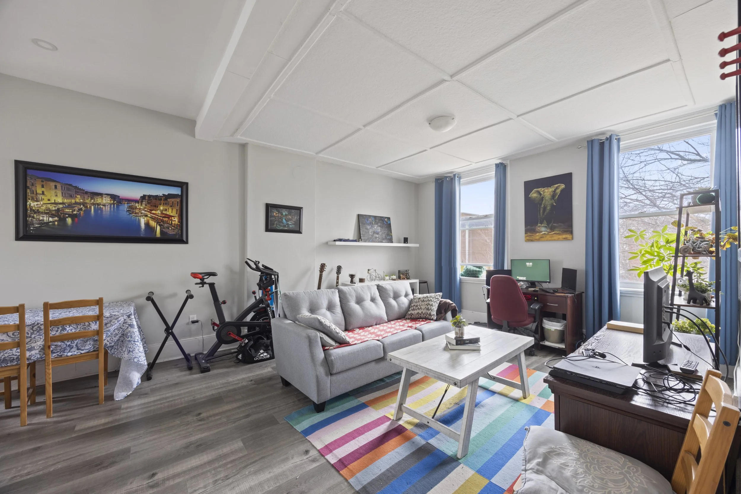 434 Dufferin Ave -05.JPG