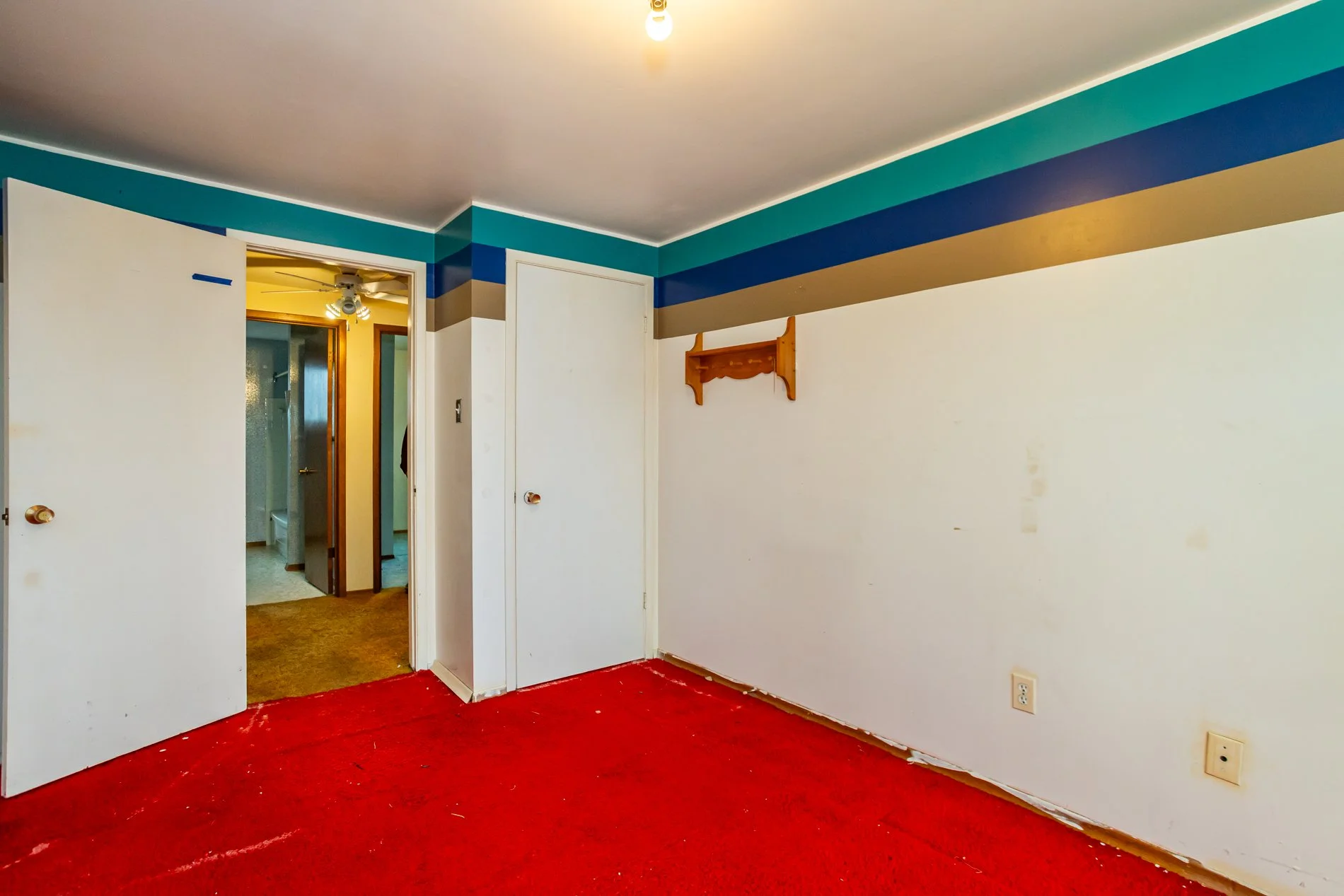 37 Finch Cres-27.jpg