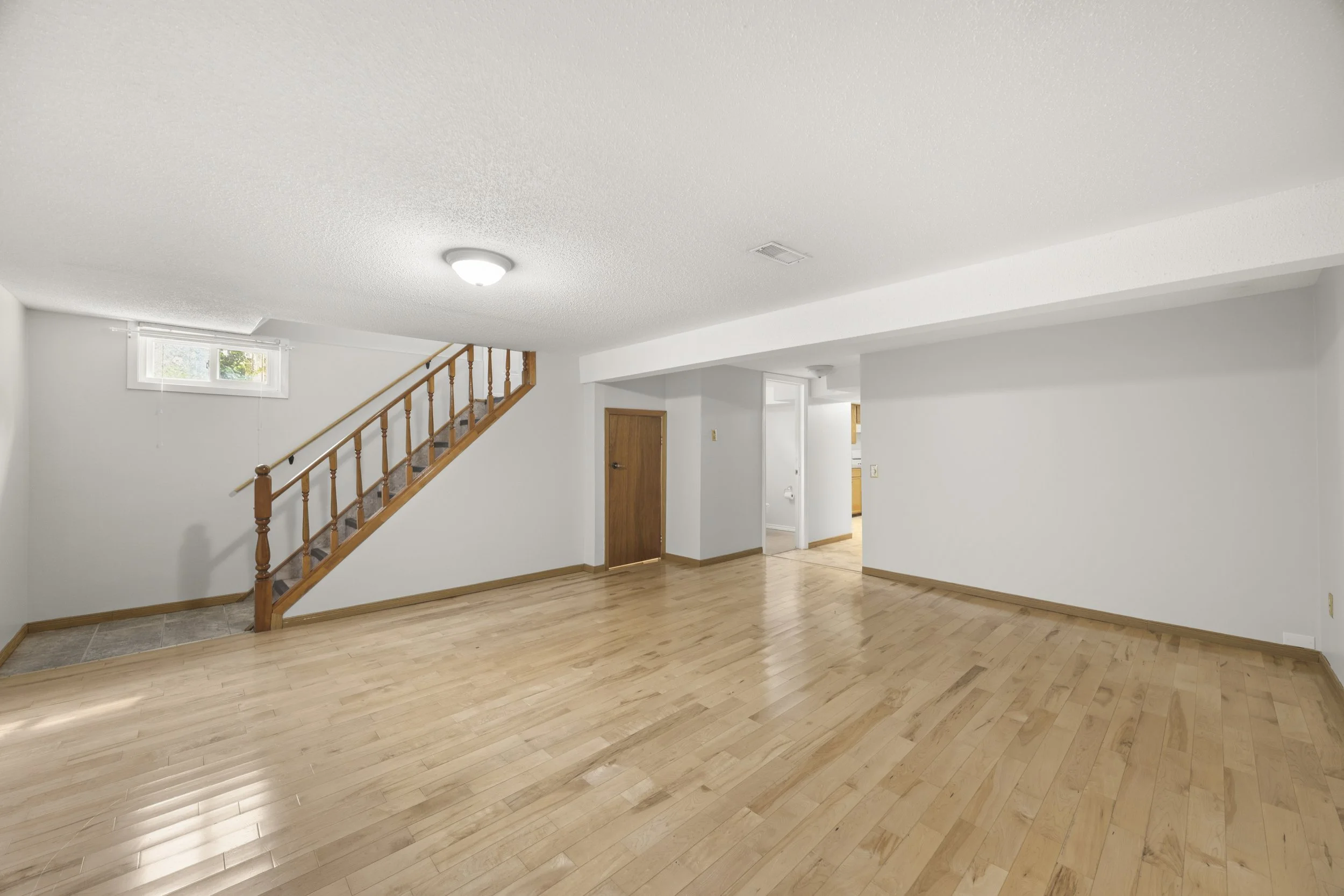 25 Noel Ave -30.JPG