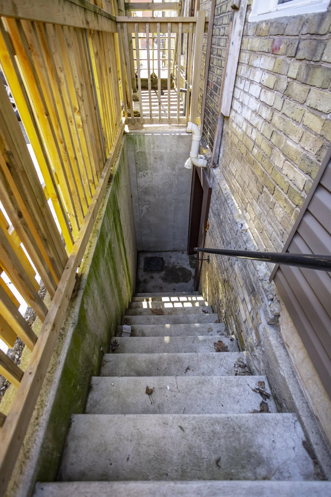 508 Horton St E_30.JPG