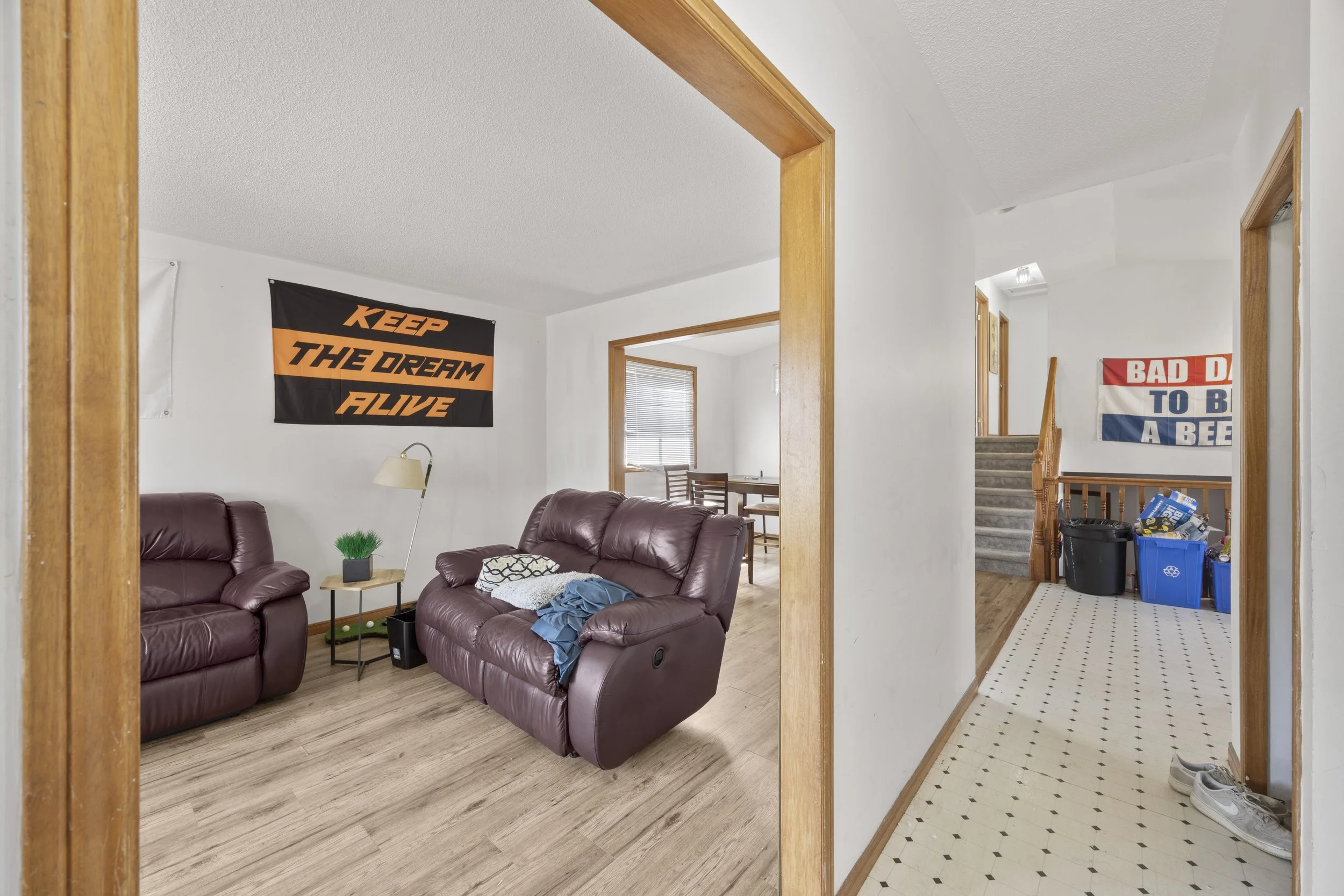 351 Fleming Dr -08.JPG