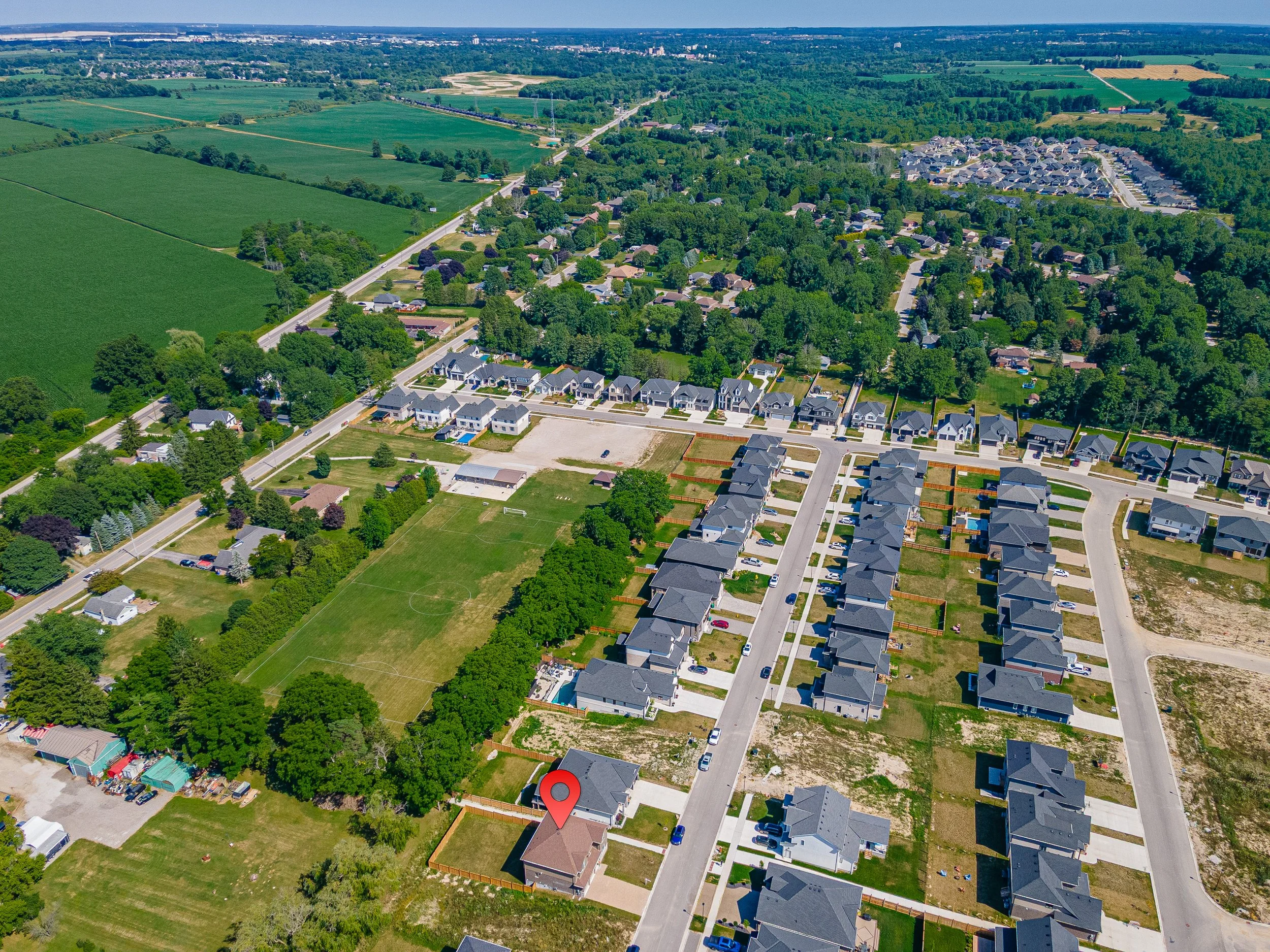 74 Royal Cres -63.jpg