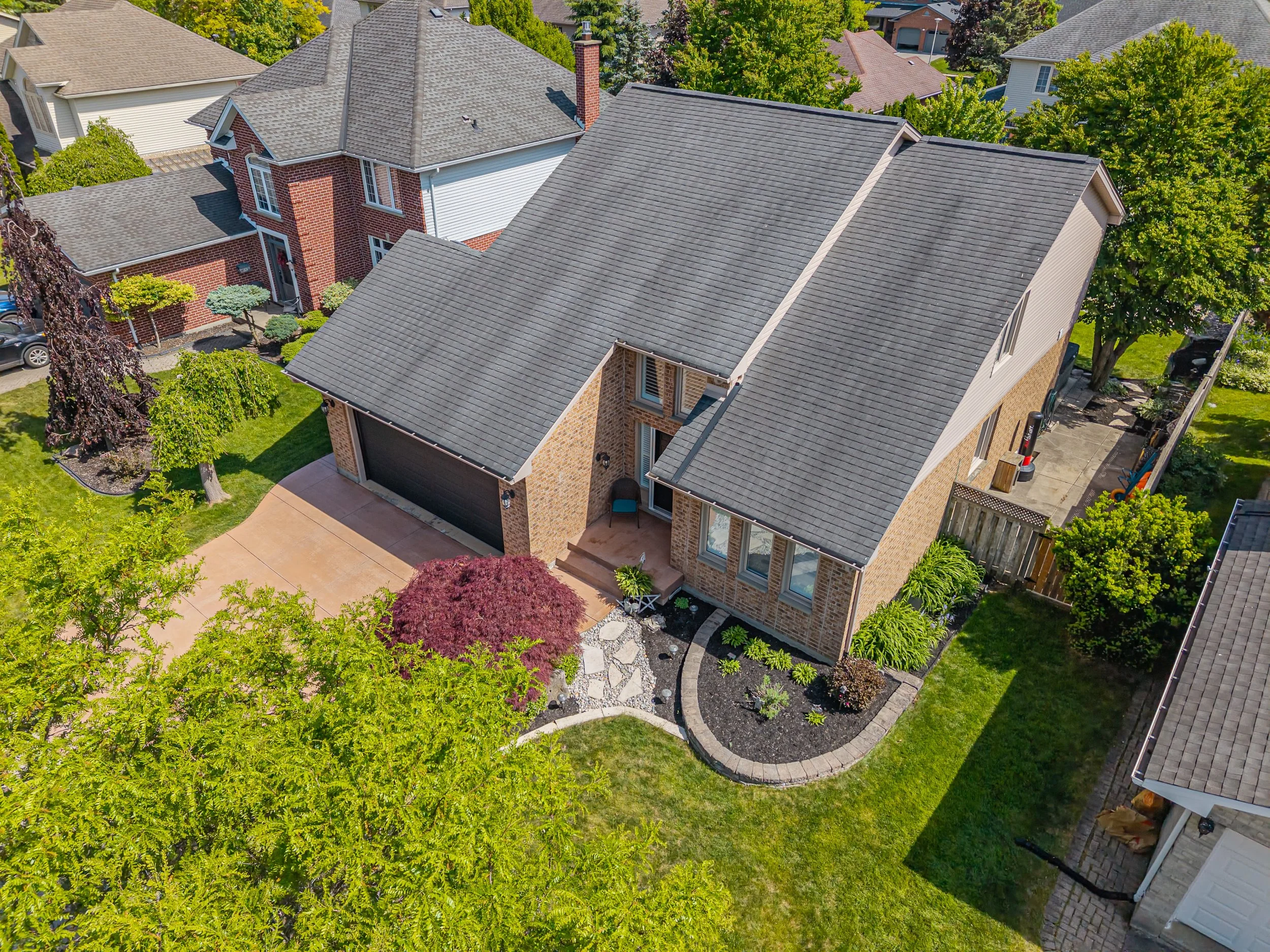 245 Ensign Cres -55.jpg