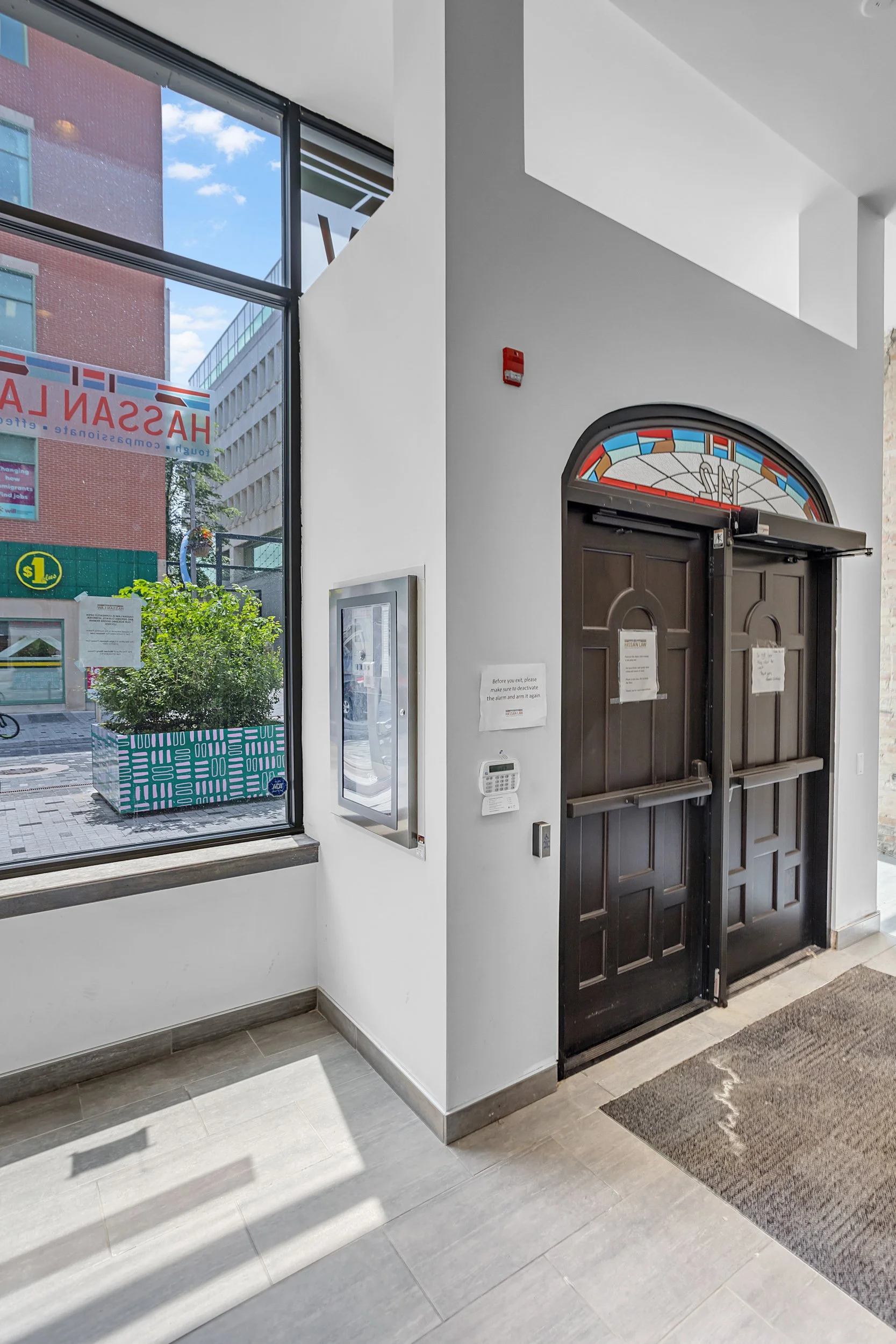 142 Dundas St-7.jpg