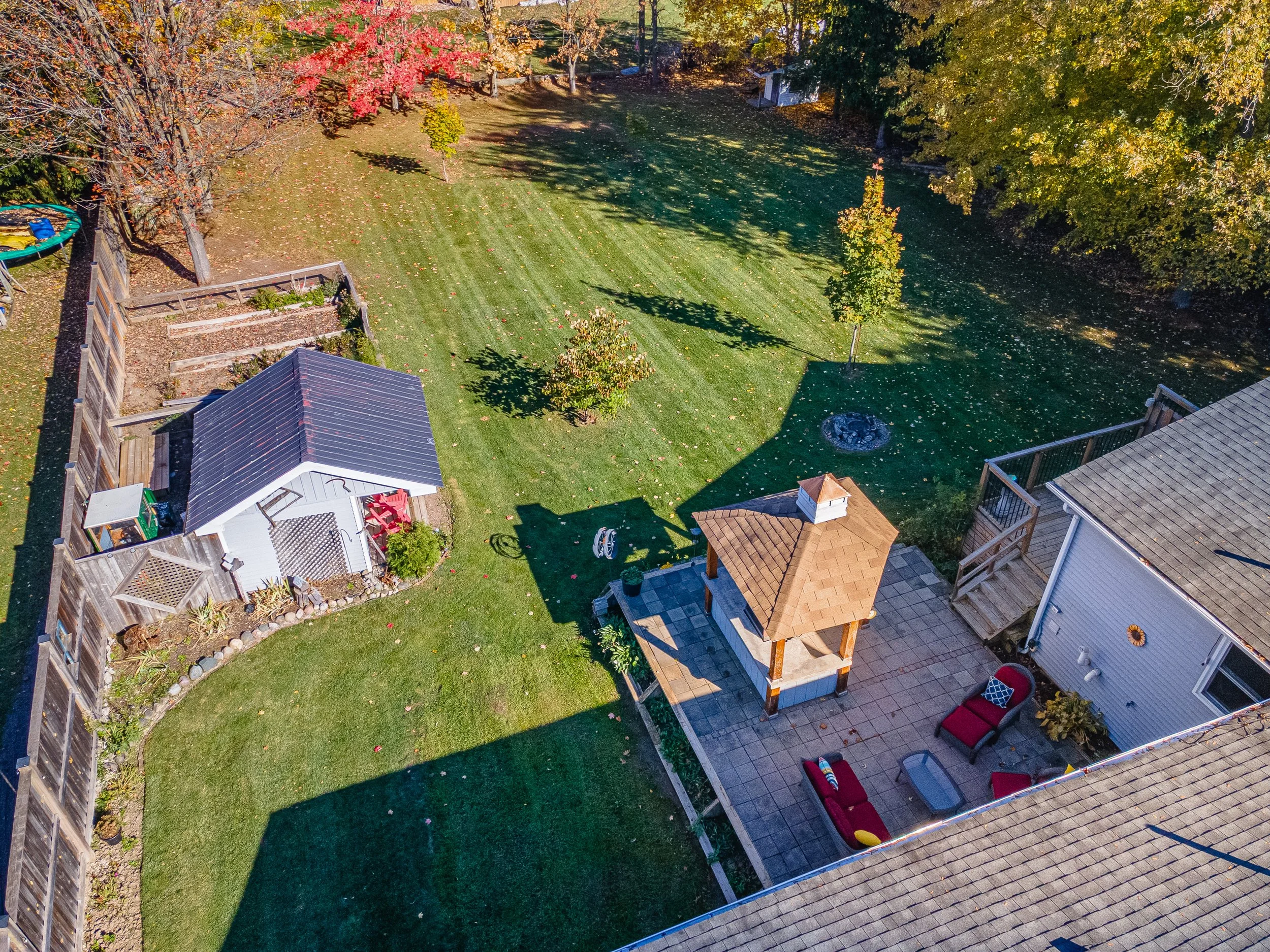 11 Hawthorn Cres -38.jpg