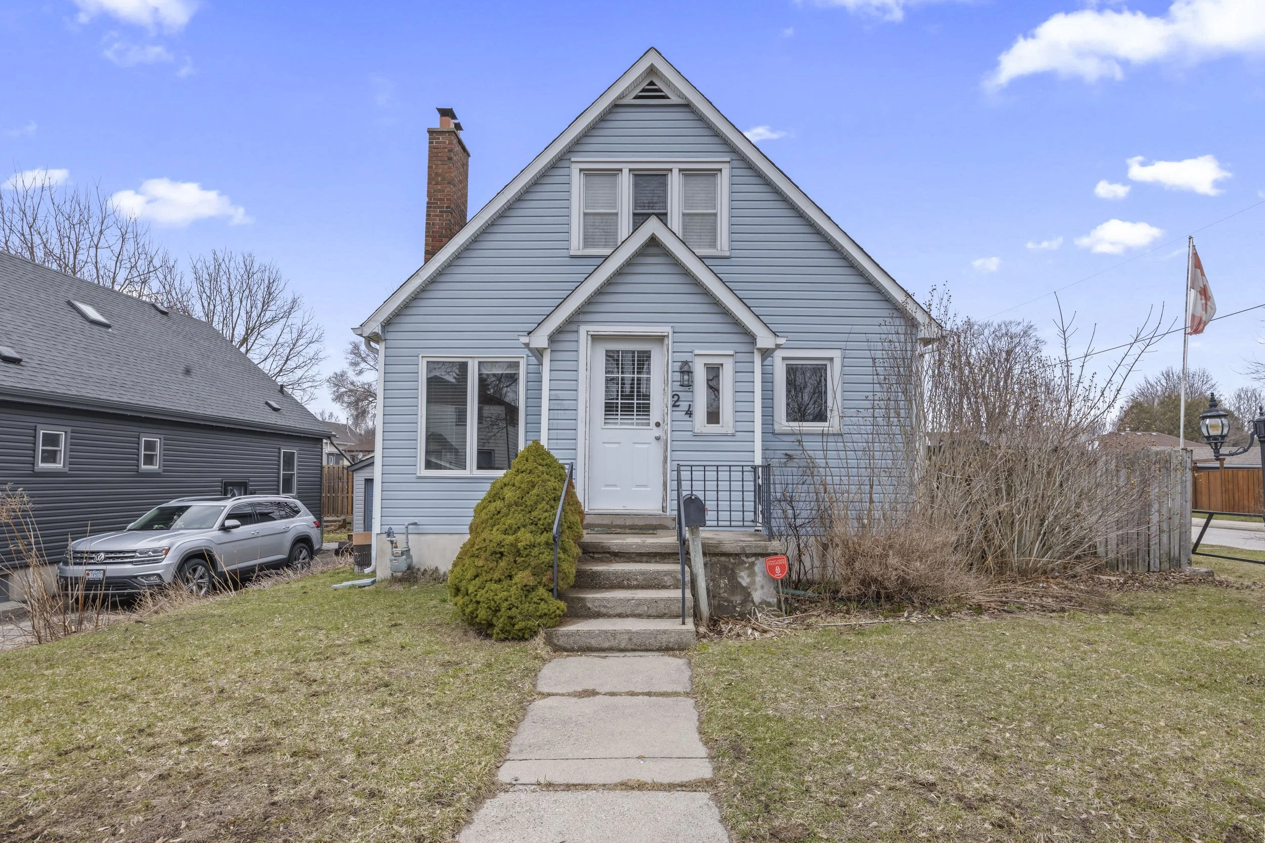 24 Terrence St -01.JPG