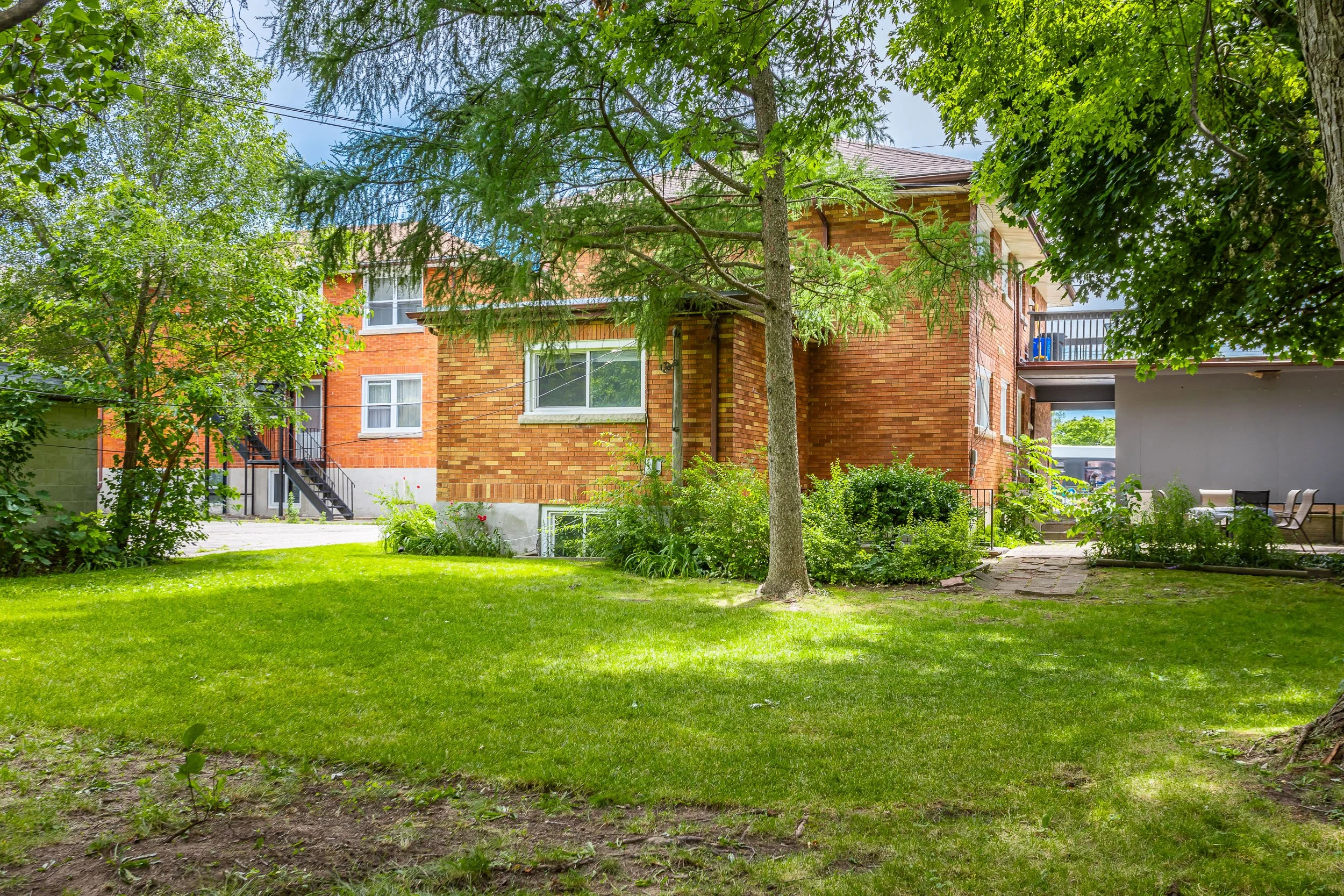 664 Cheapside St-13.jpg