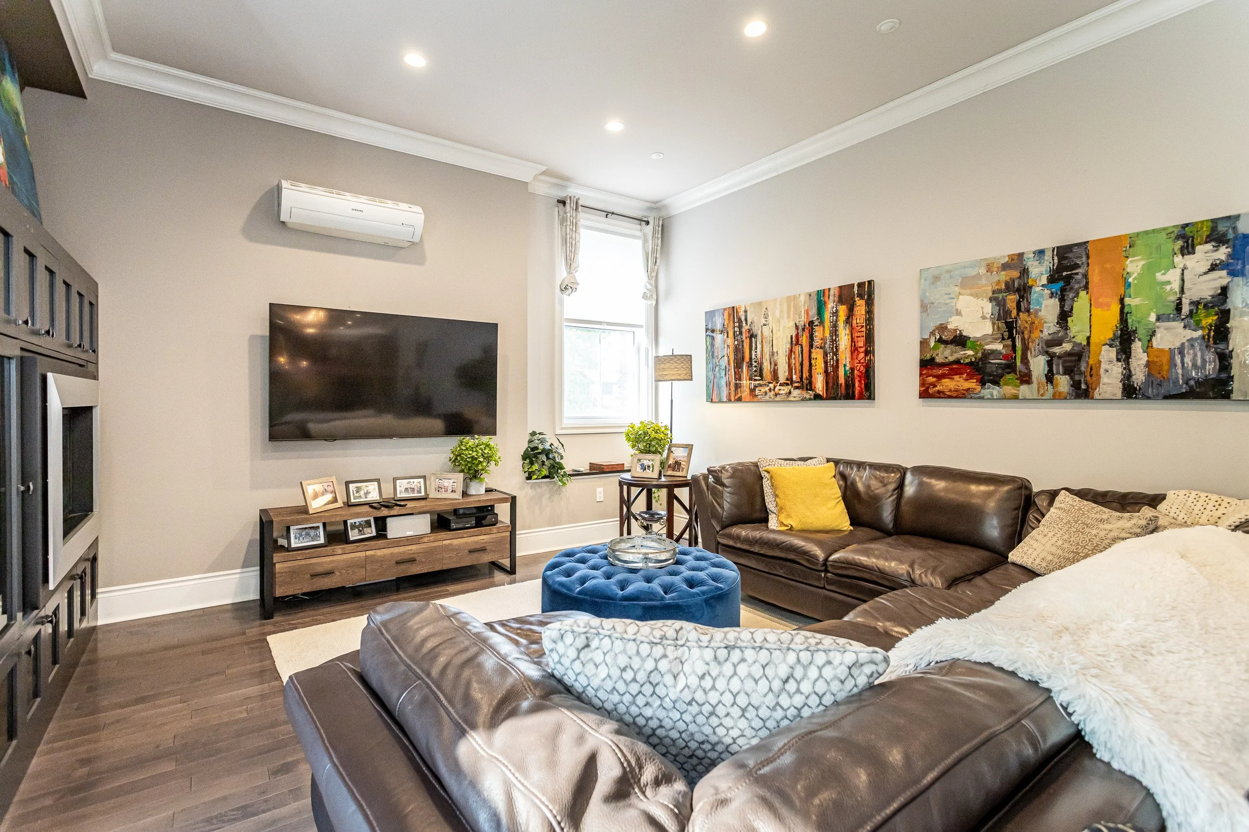 4-80 Barton St-14.jpg