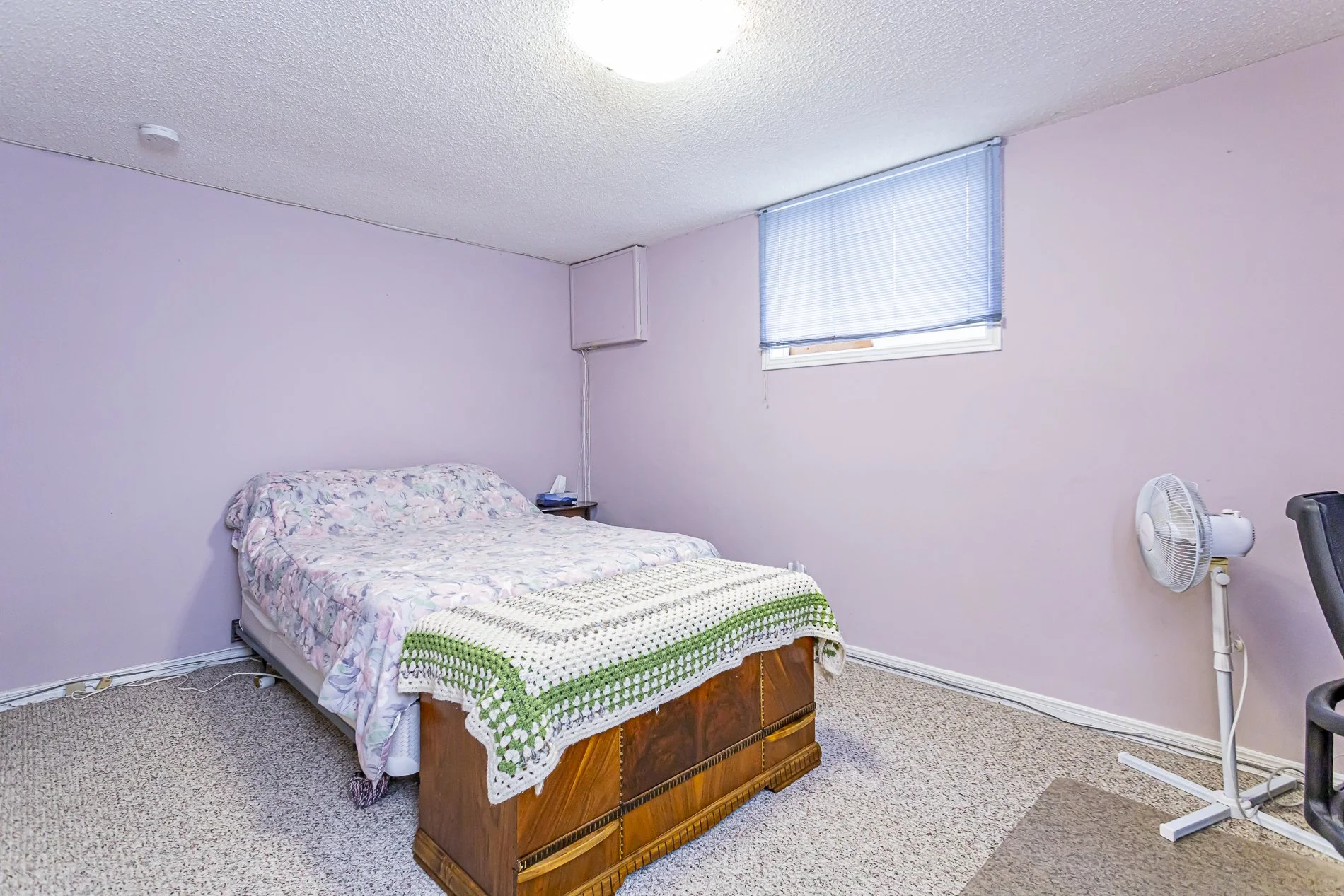 89 Midale Cres_34.jpg