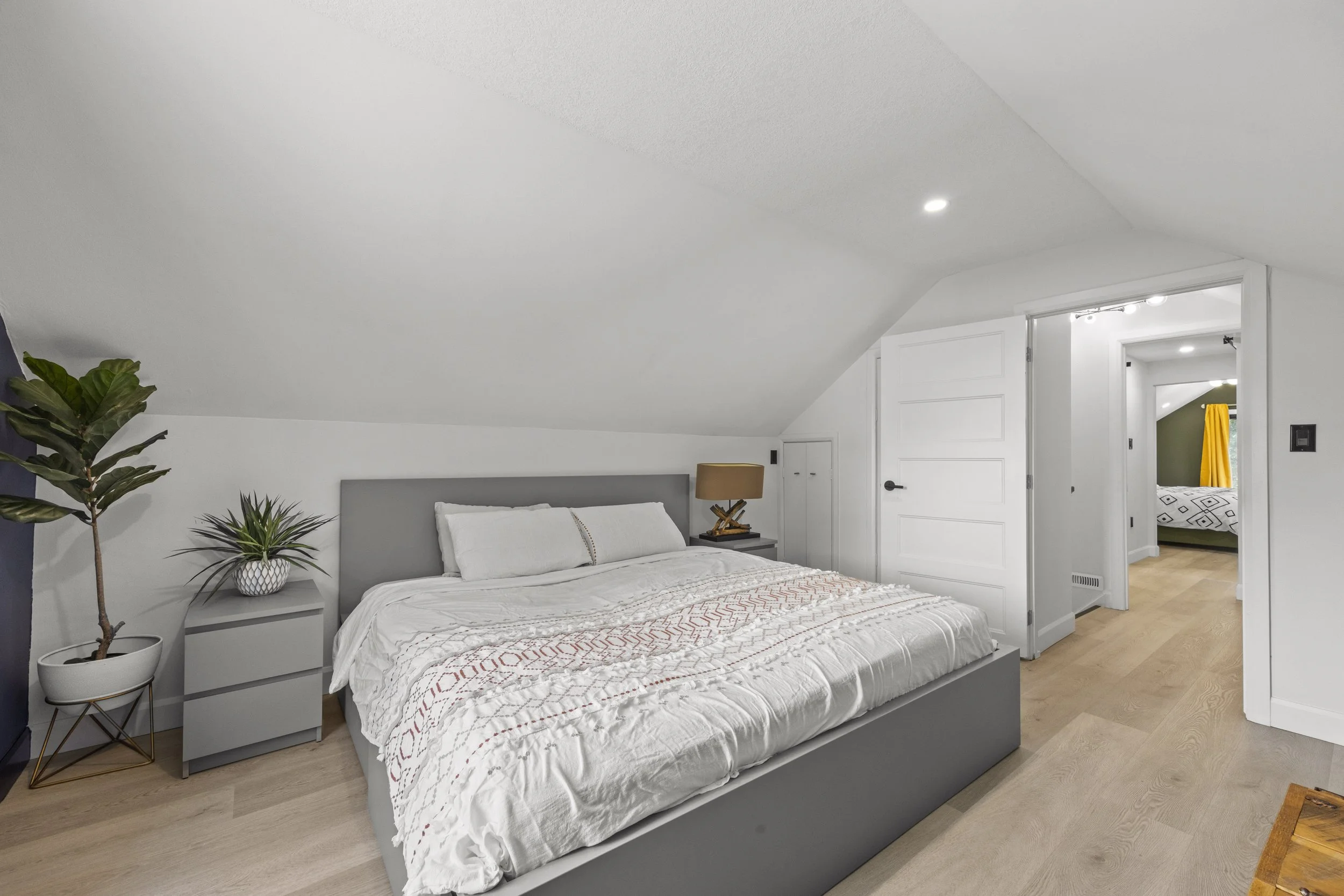 167 Paul St -39.JPG