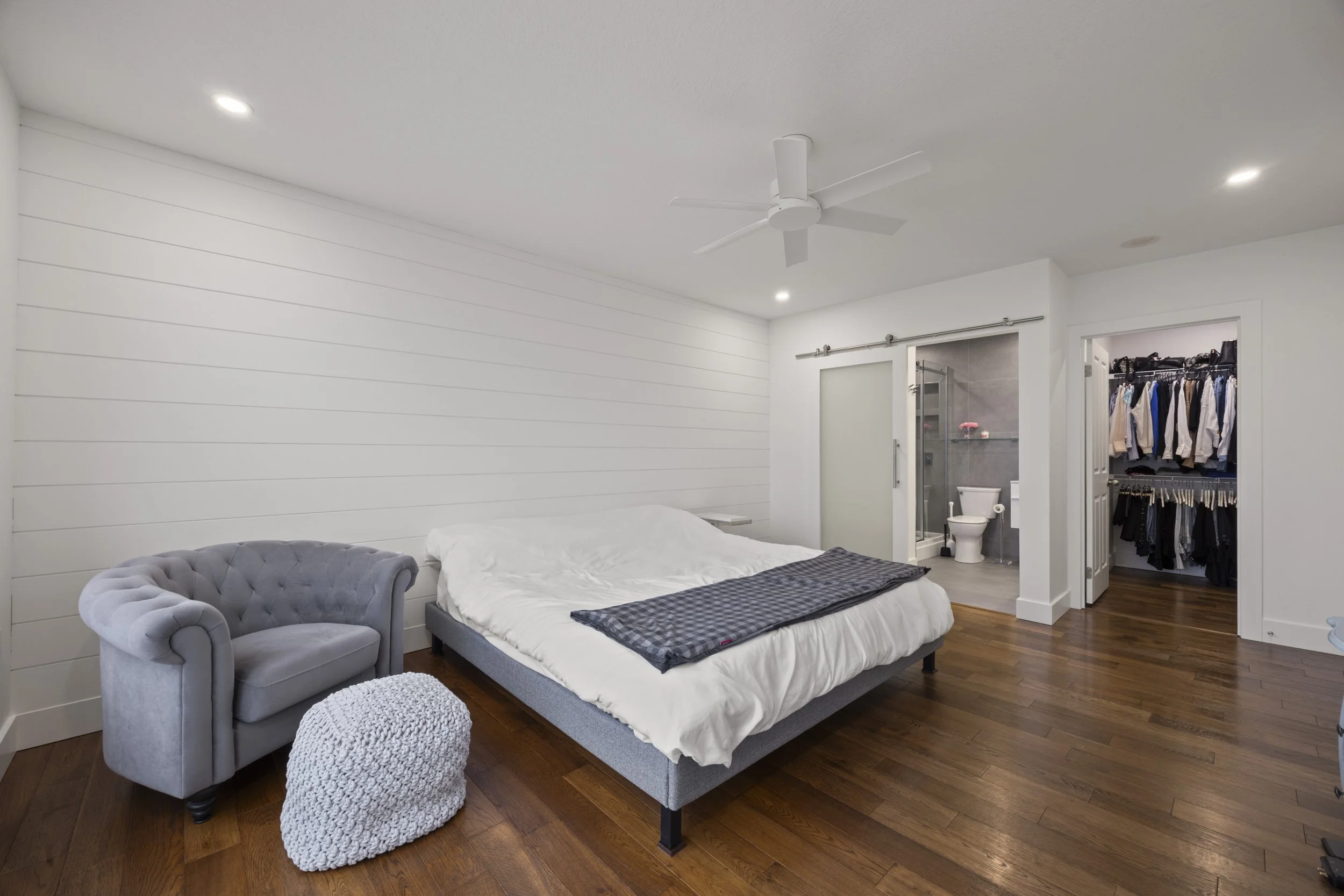 1104-353 Commissioners Rd W -25.JPG