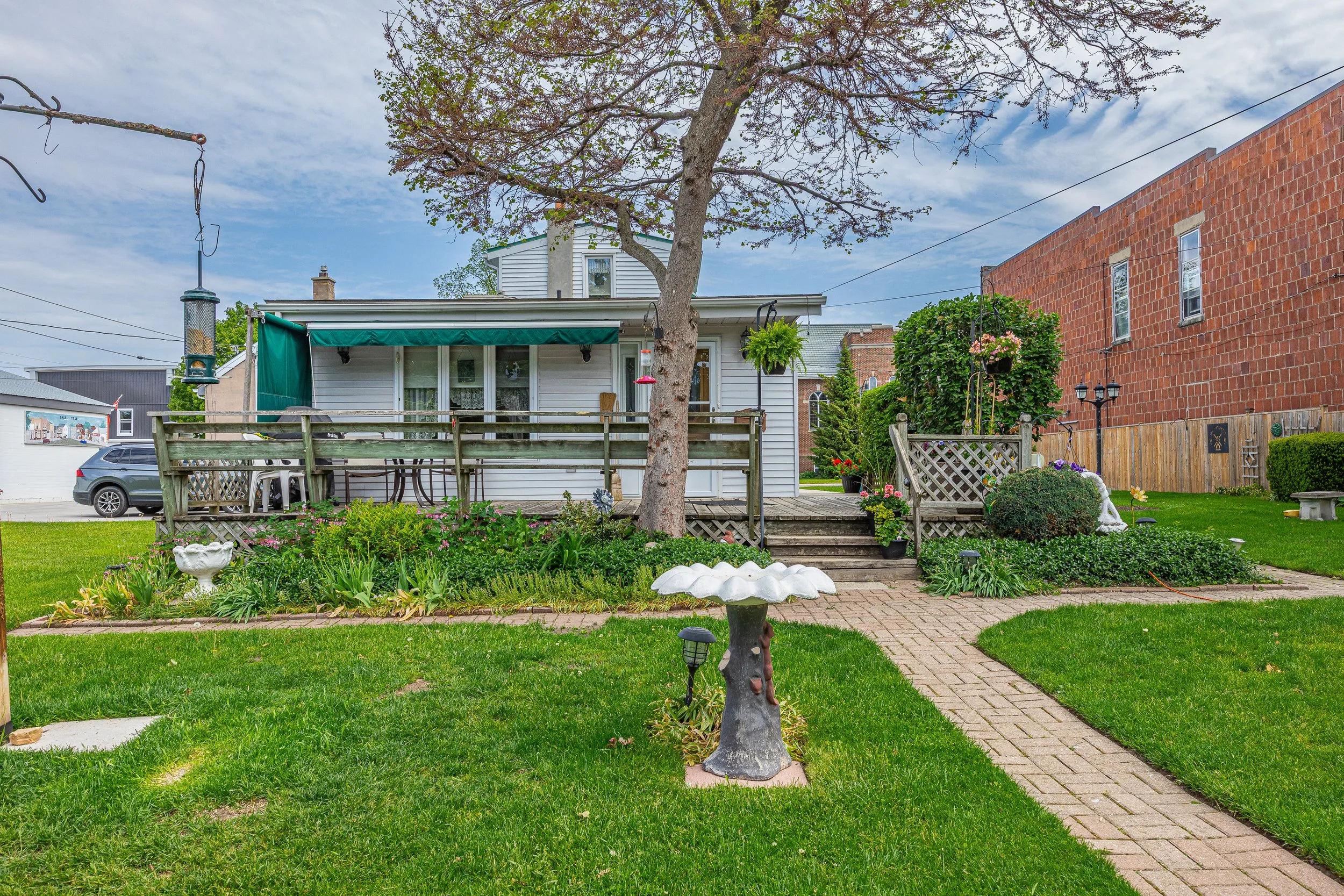 153 Ailsa Craig Main St -42.jpg