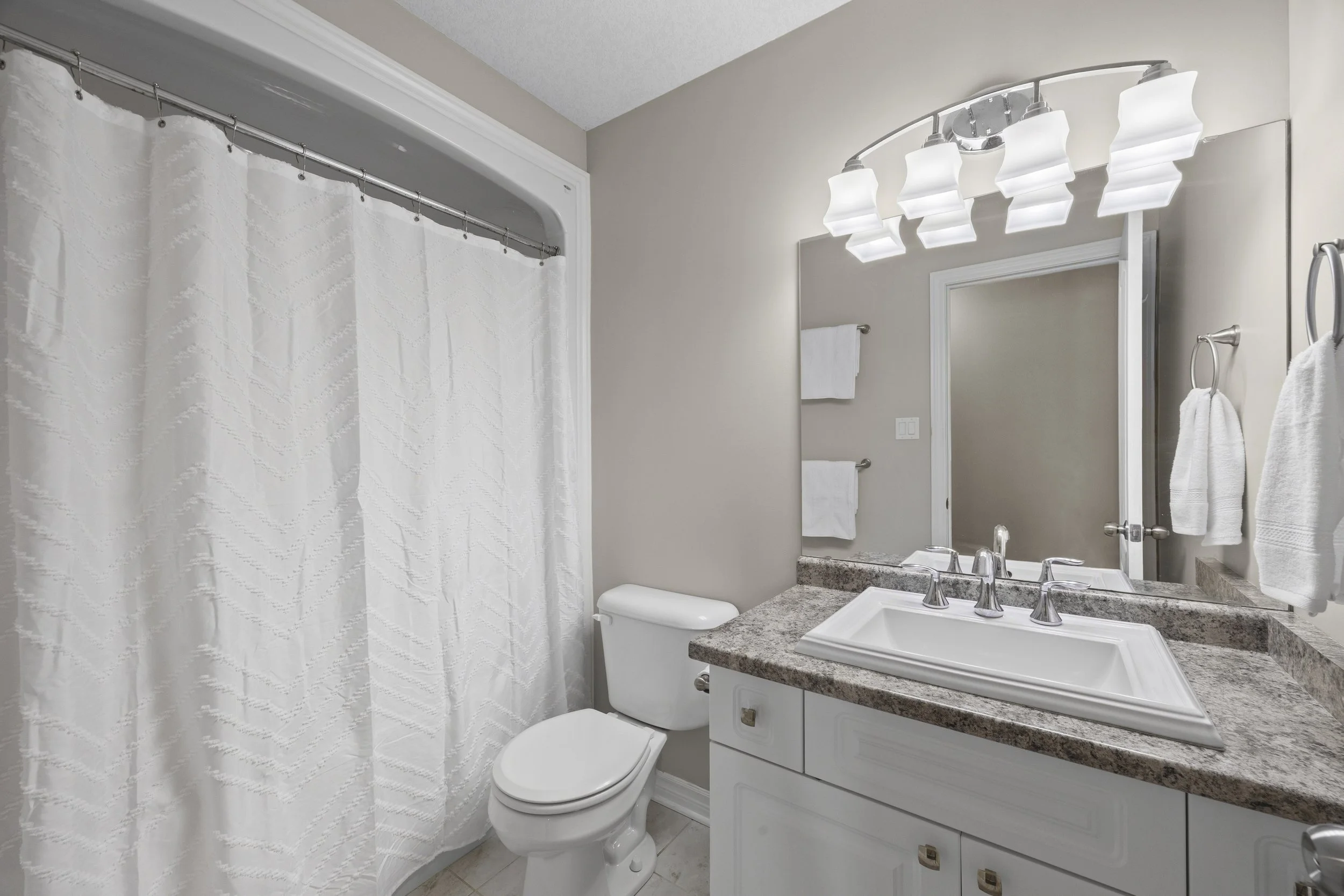 131 Deborah Dr -26.JPG