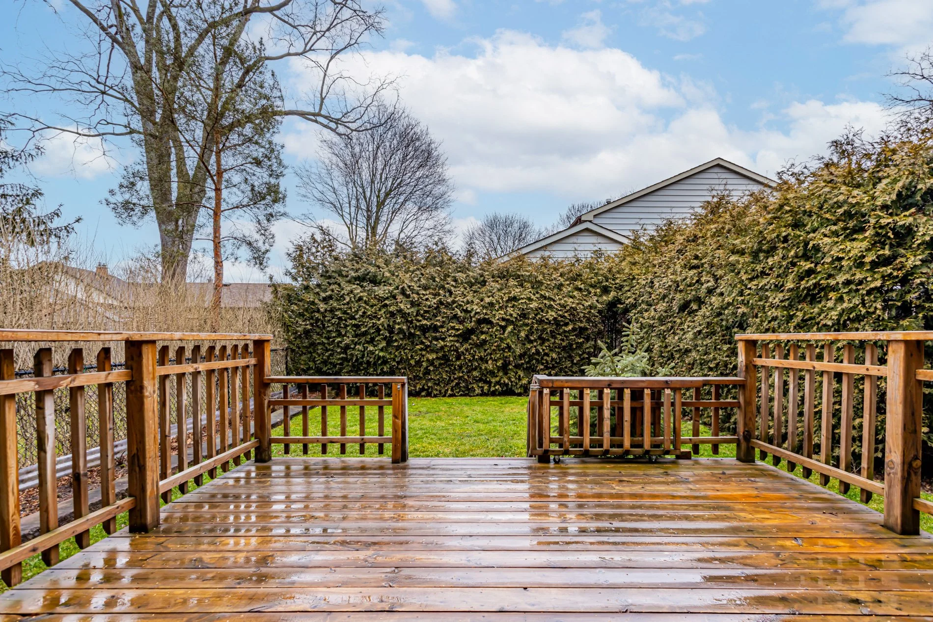 1-231 Windsor Ave-35.jpg