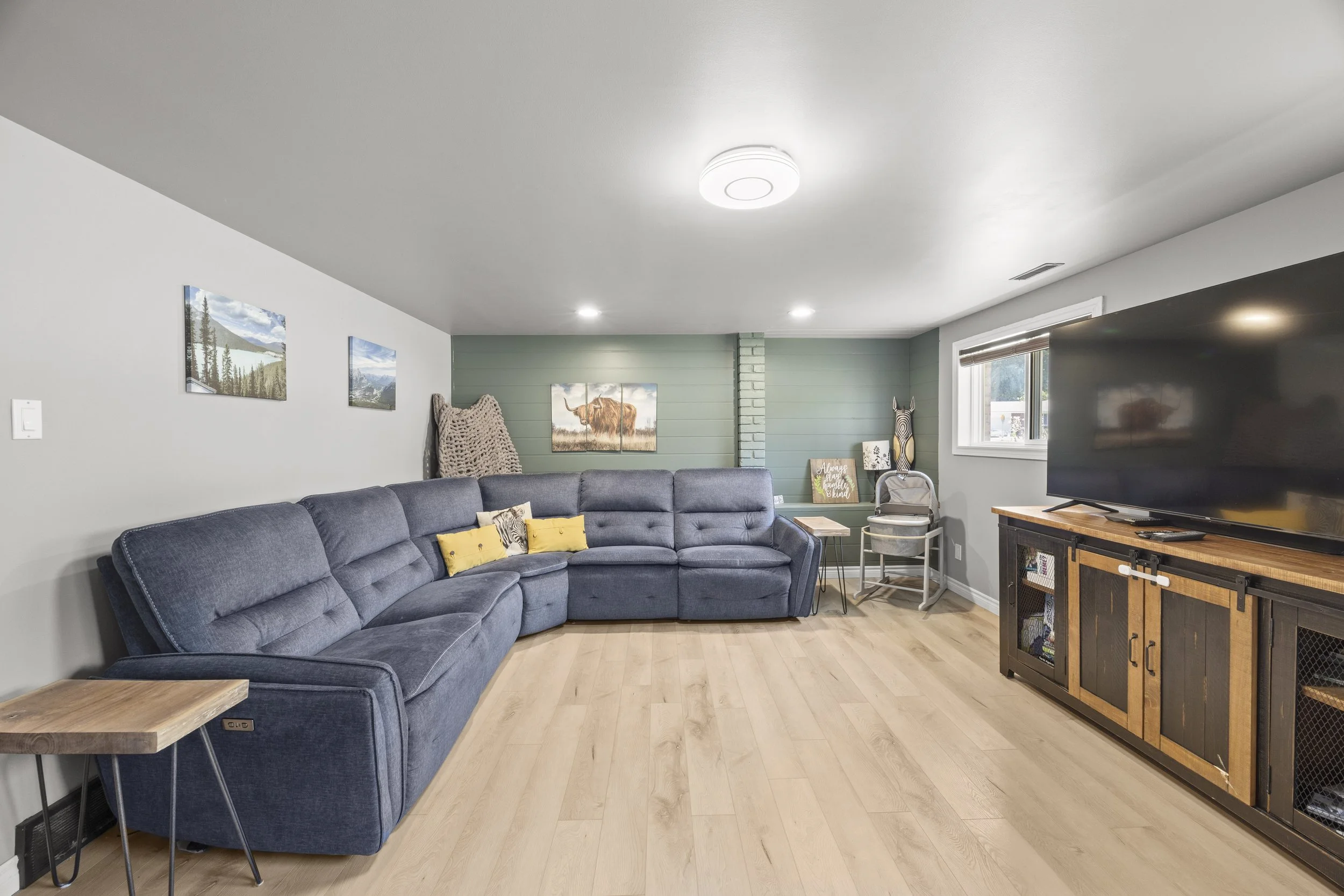 315 Elgin St W -29.JPG