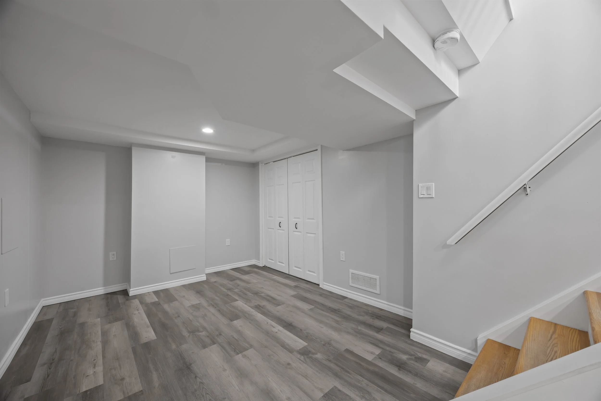 149 Jasper Cres -28.JPG