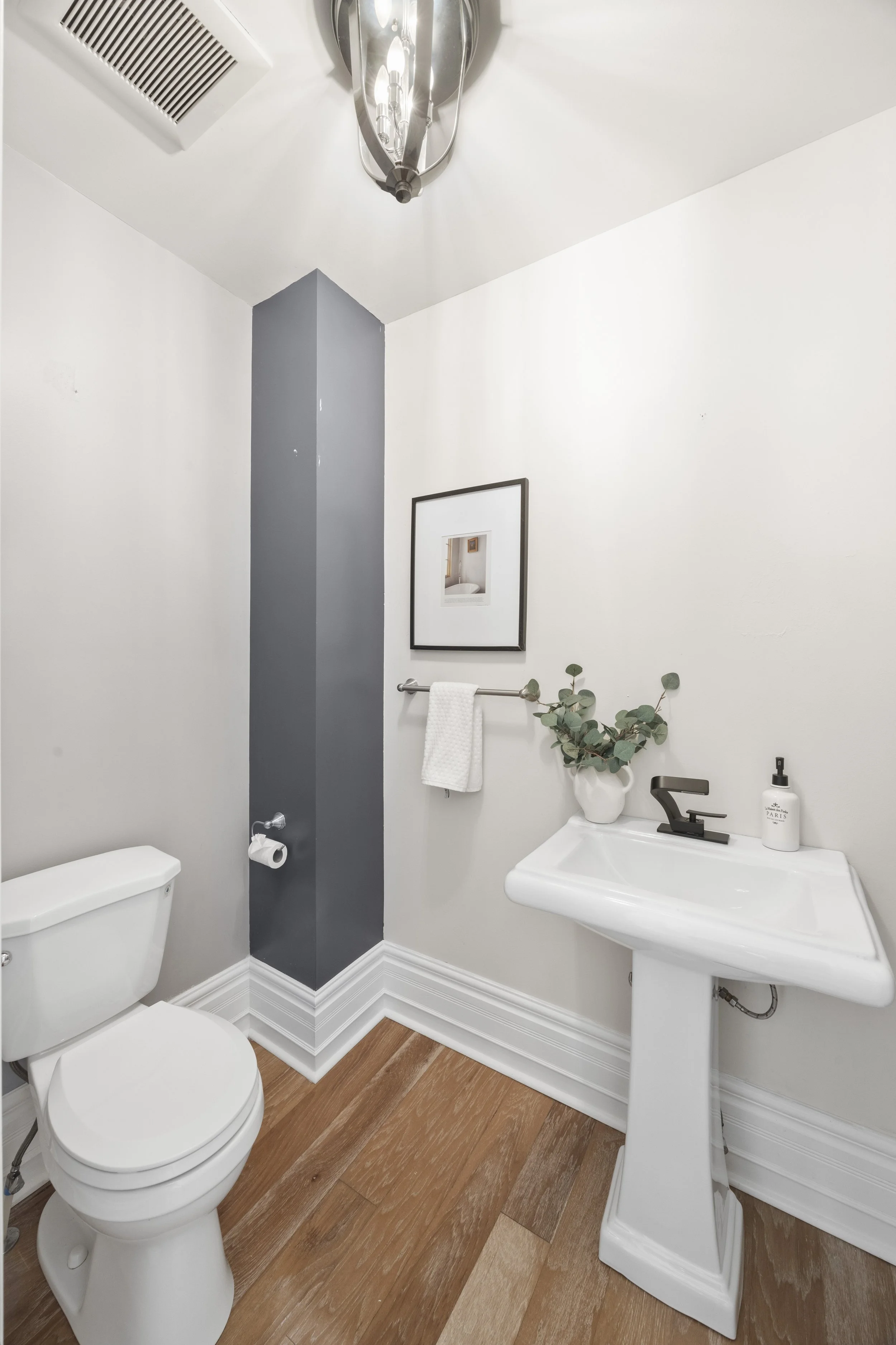 28 Renwick Ave -20.JPG