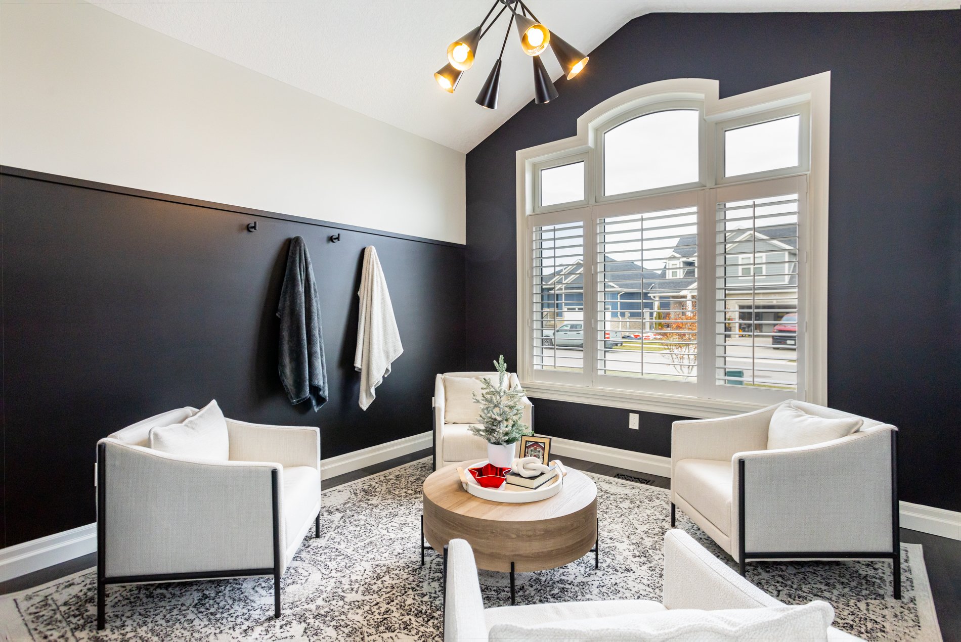 73 Ashby Cres-29.jpg