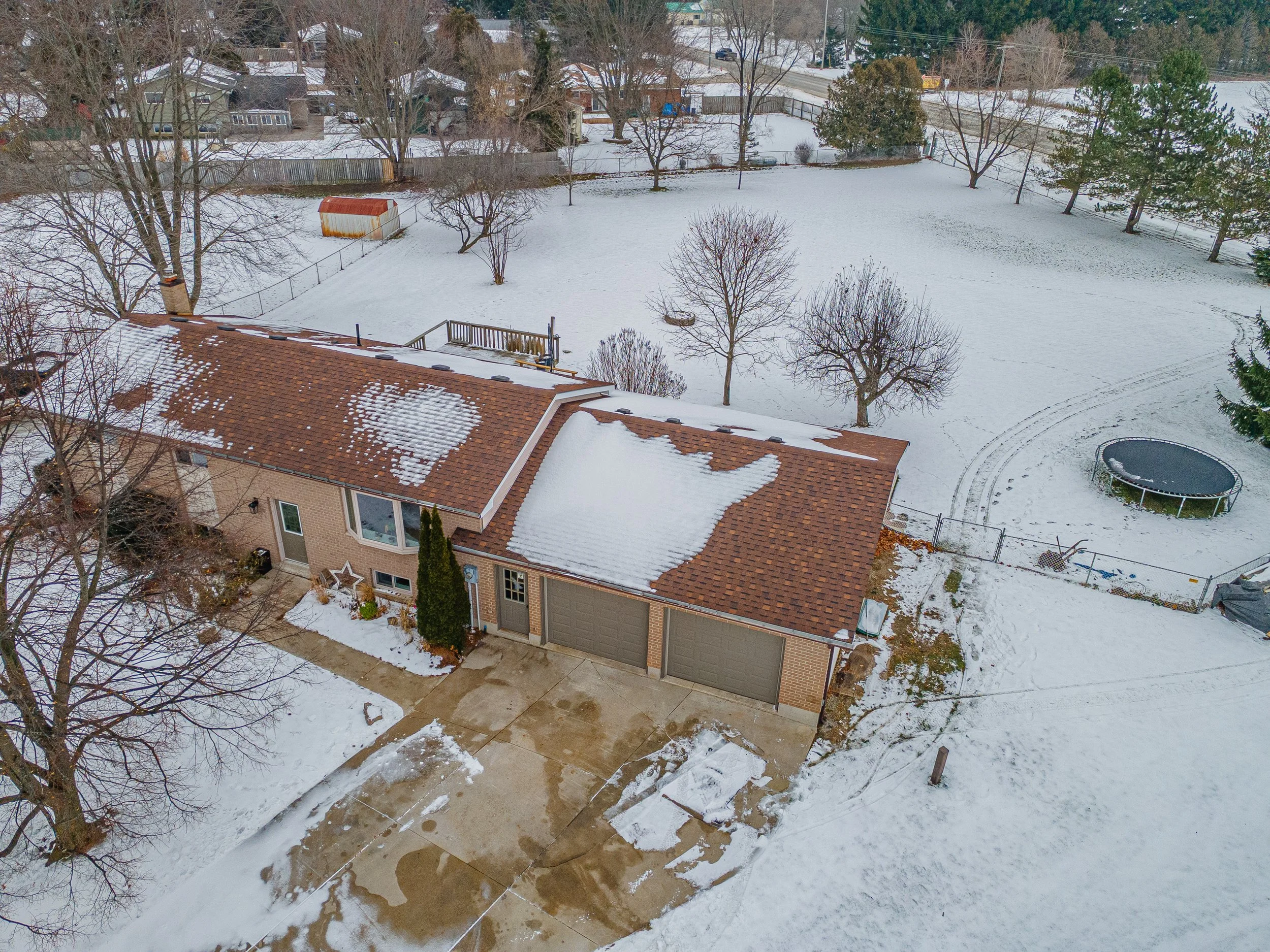 18 Hawthorn Cres -41.jpg