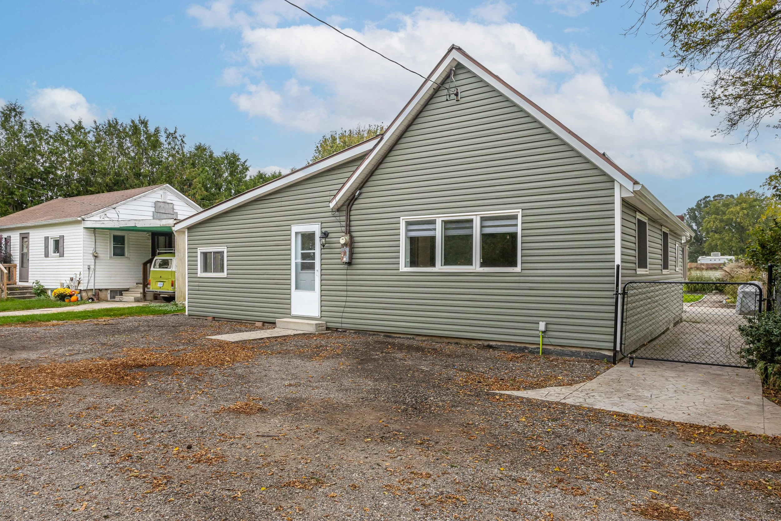 47826 Blanche St-2.jpg