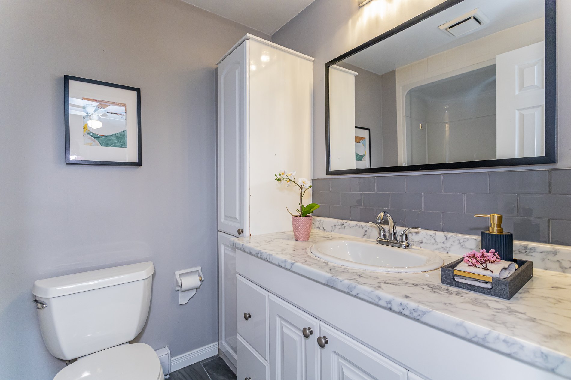 178-230 Clarke Rd_17.jpg