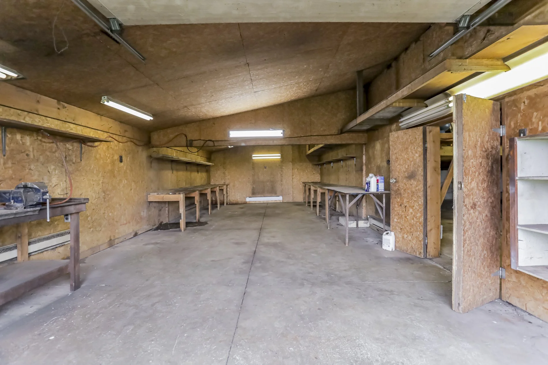 23909 Denfield Rd_44.jpg