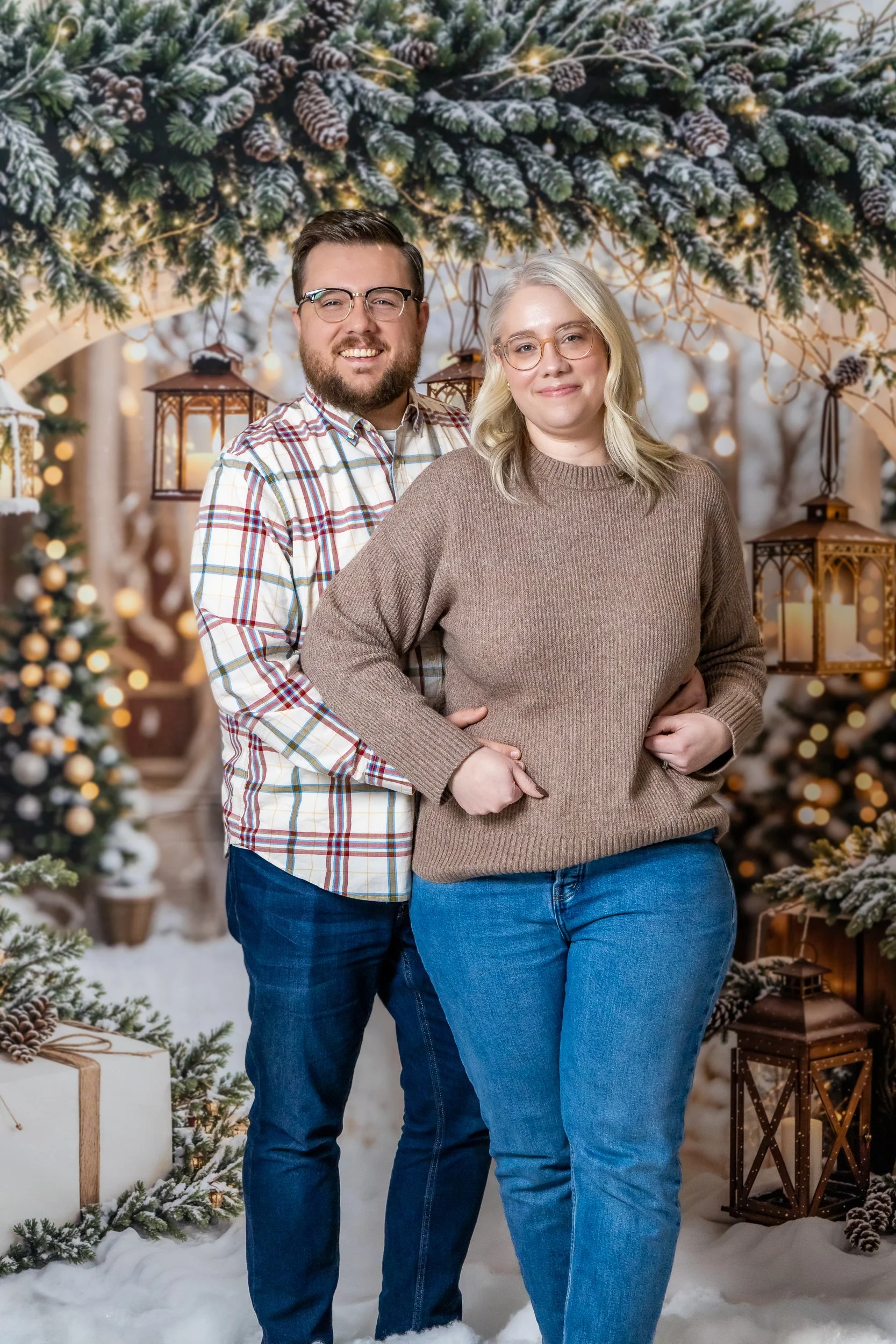 ChristmasMinis_NoraFamily_SOCIAL-10.jpg