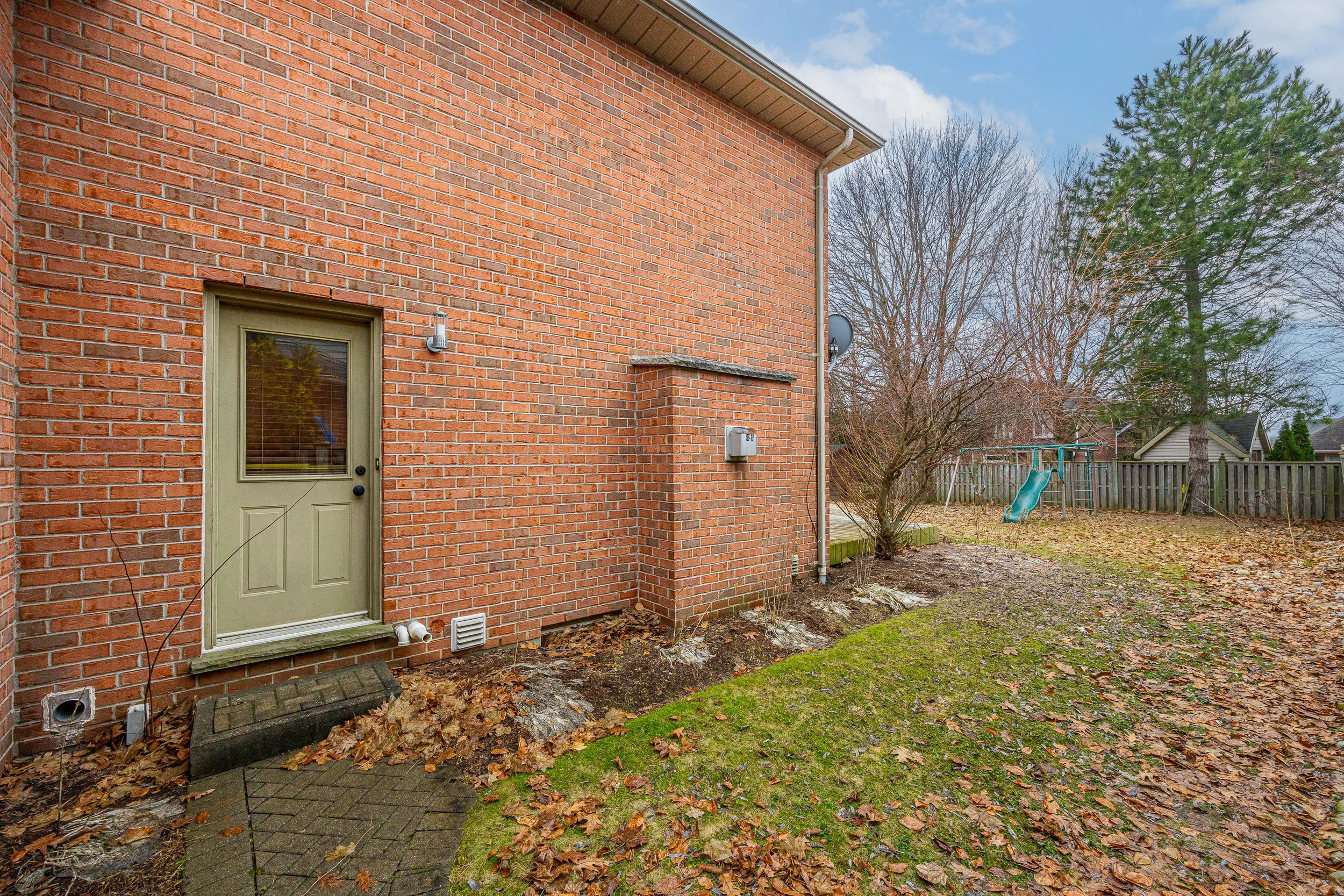 940 Manchester Rd -50.jpg