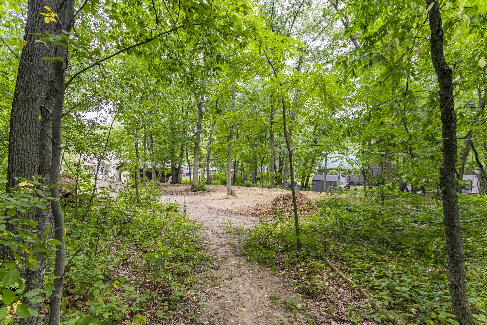 9962 Northville Cres_12.jpg