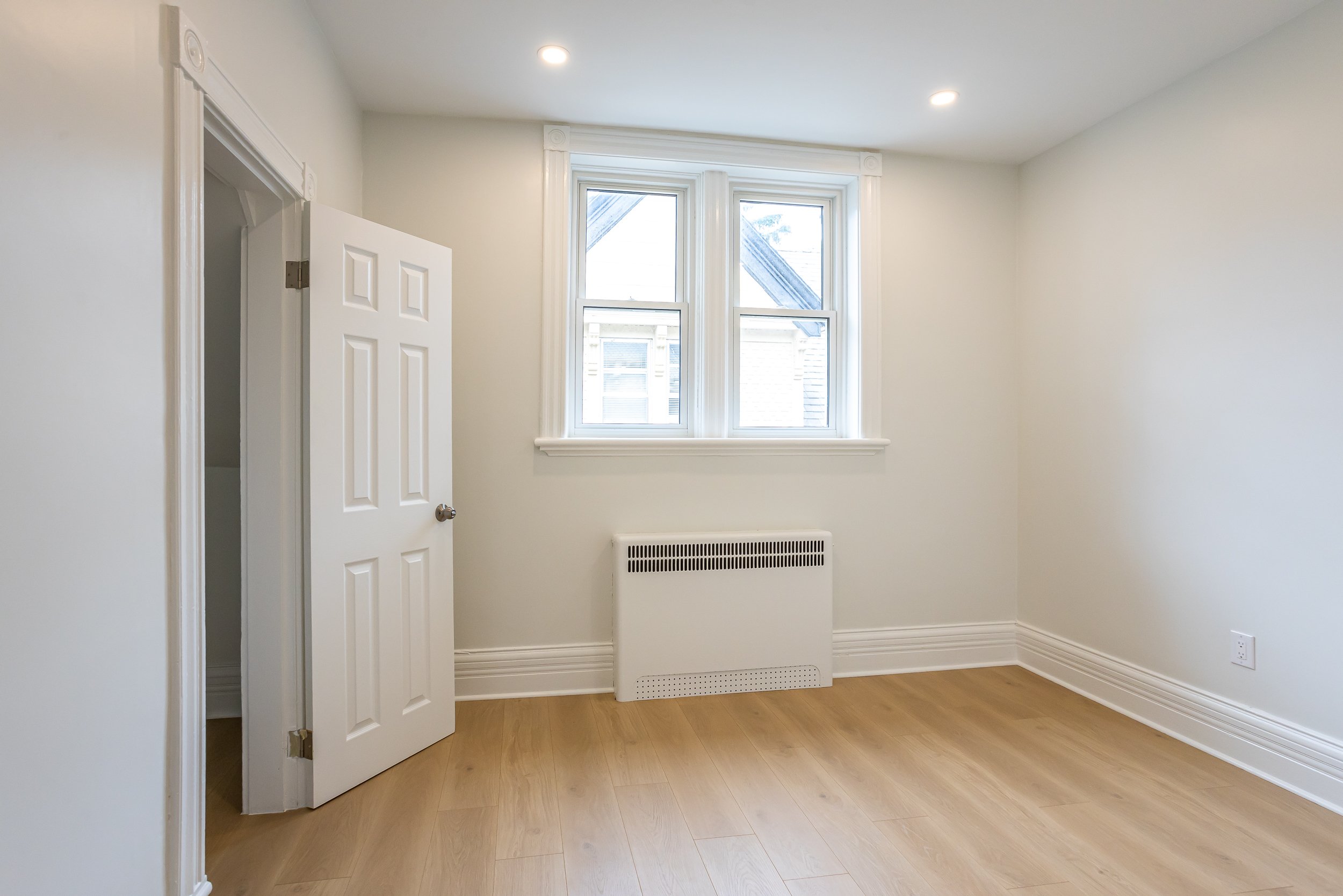 706 Waterloo St-34.jpg