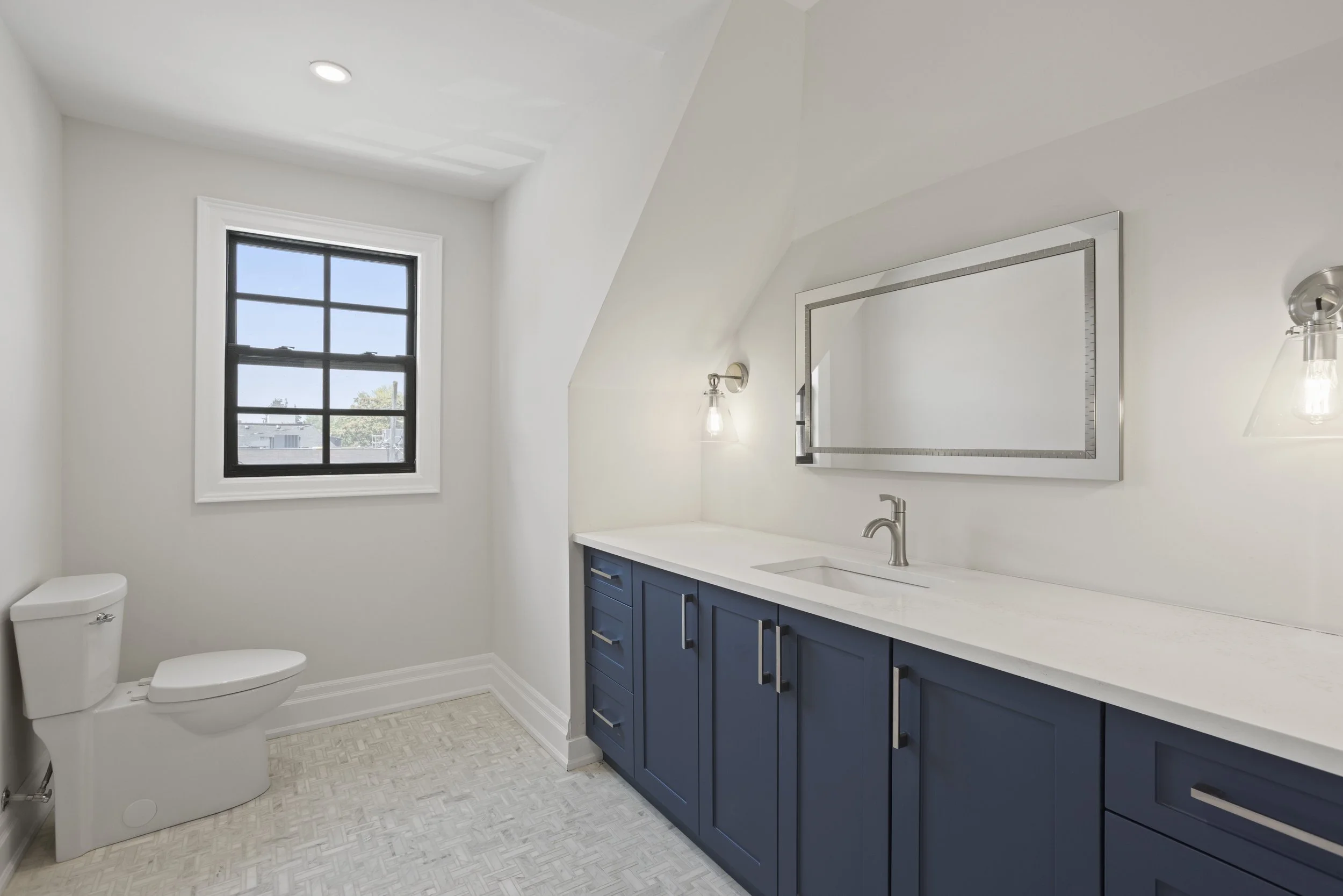 753 Richmond St -15.jpg