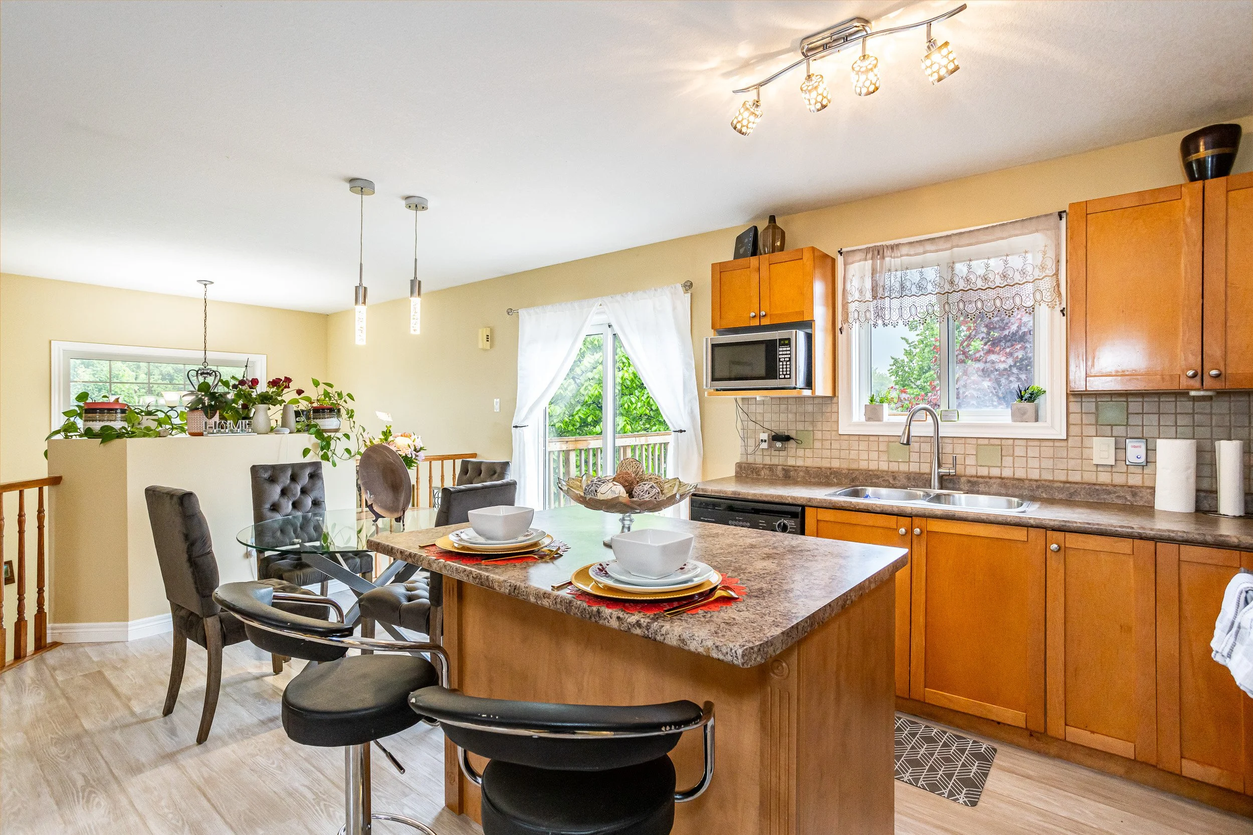 1860 Marconia Blvd-9.jpg