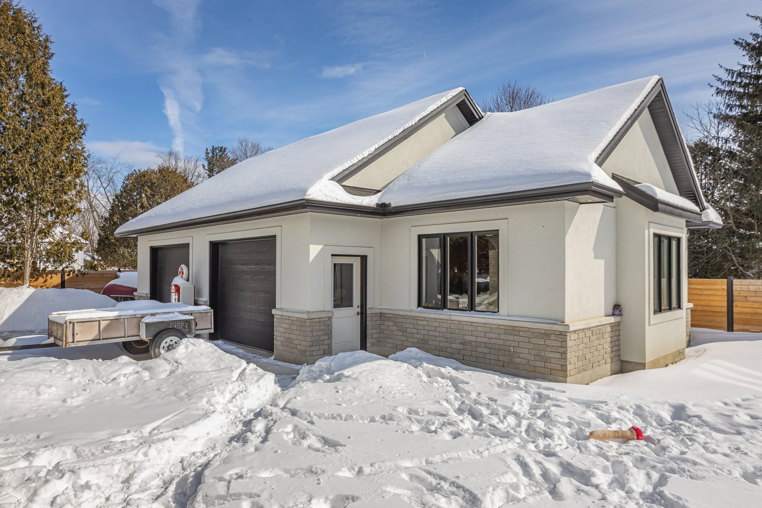 639 Thomas St-38.jpg