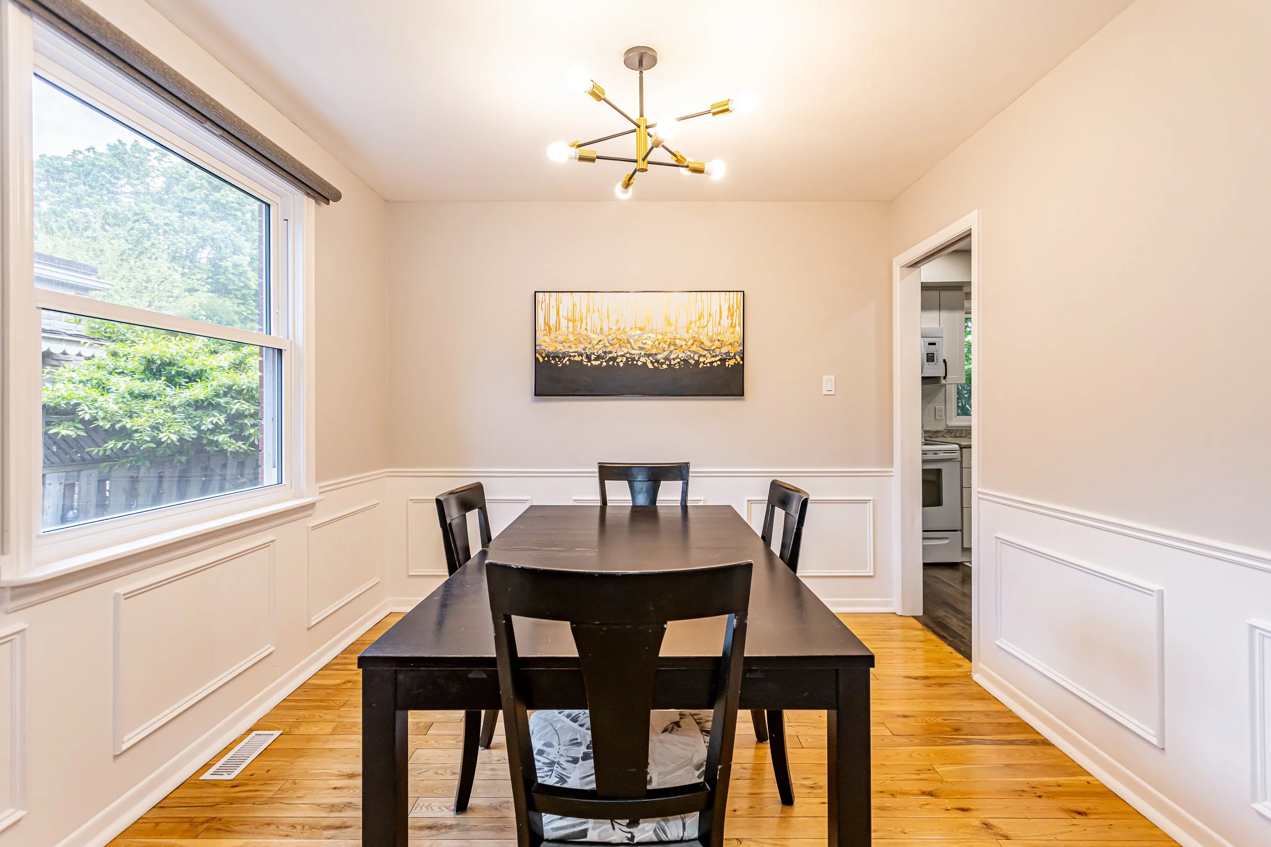 30 Springfield Cres-14.jpg