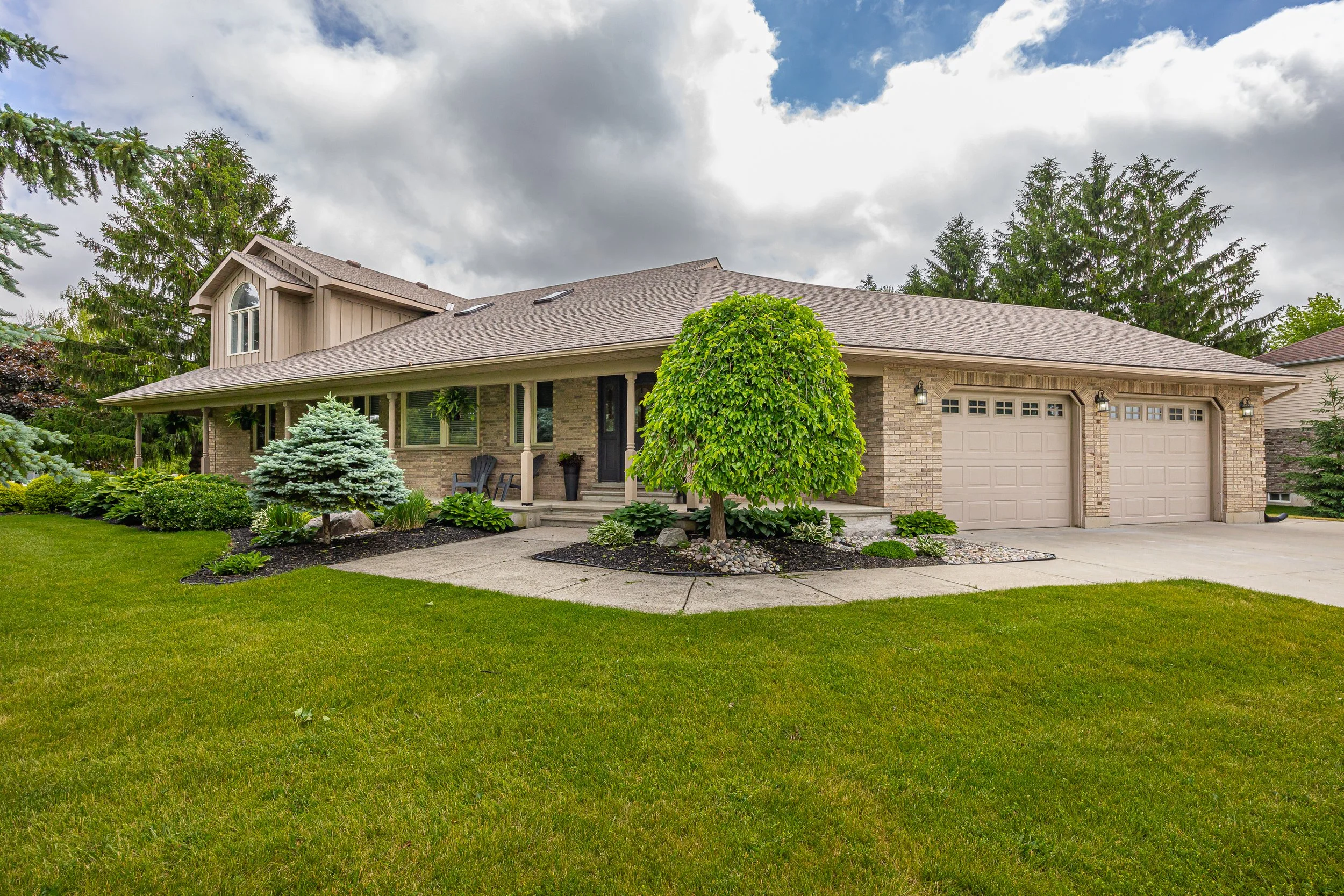 35922 Lieury Rd -02.jpg