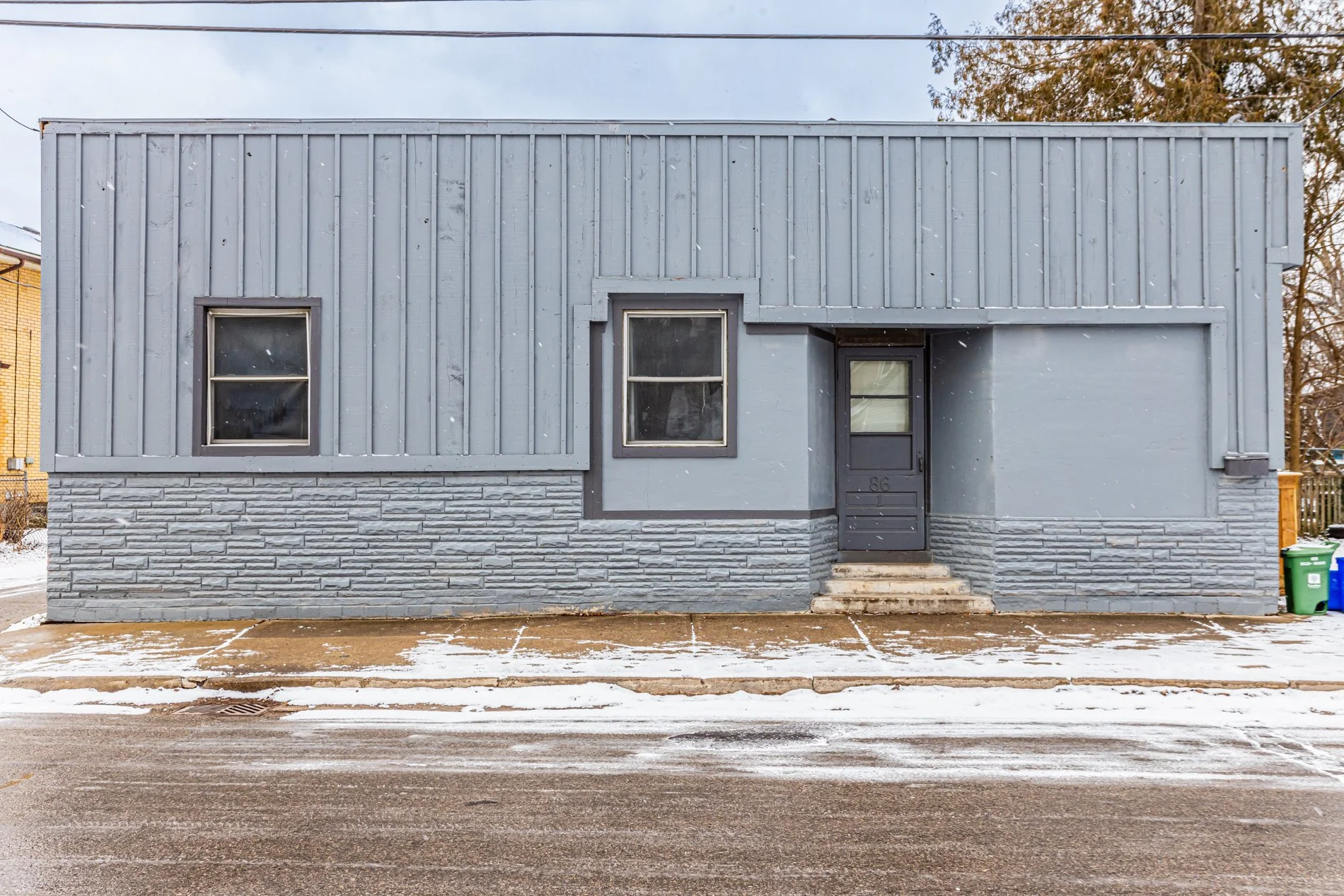 86 Wilson Ave-2.jpg
