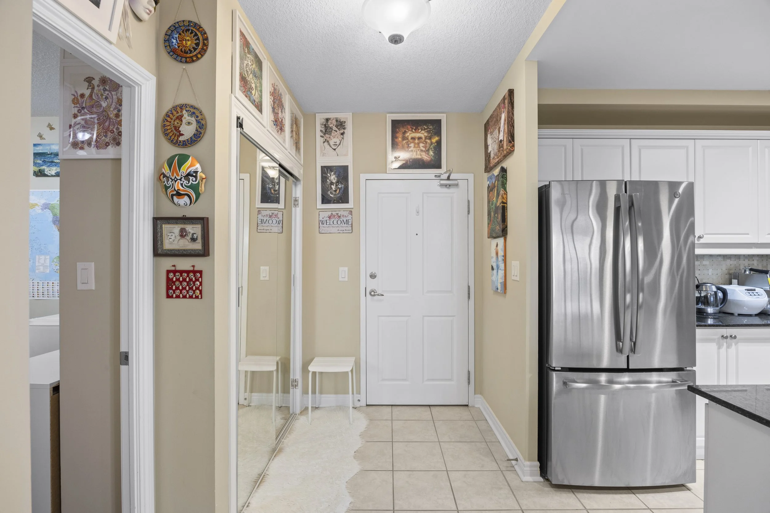 604-1030 Coronation Dr -07.JPG