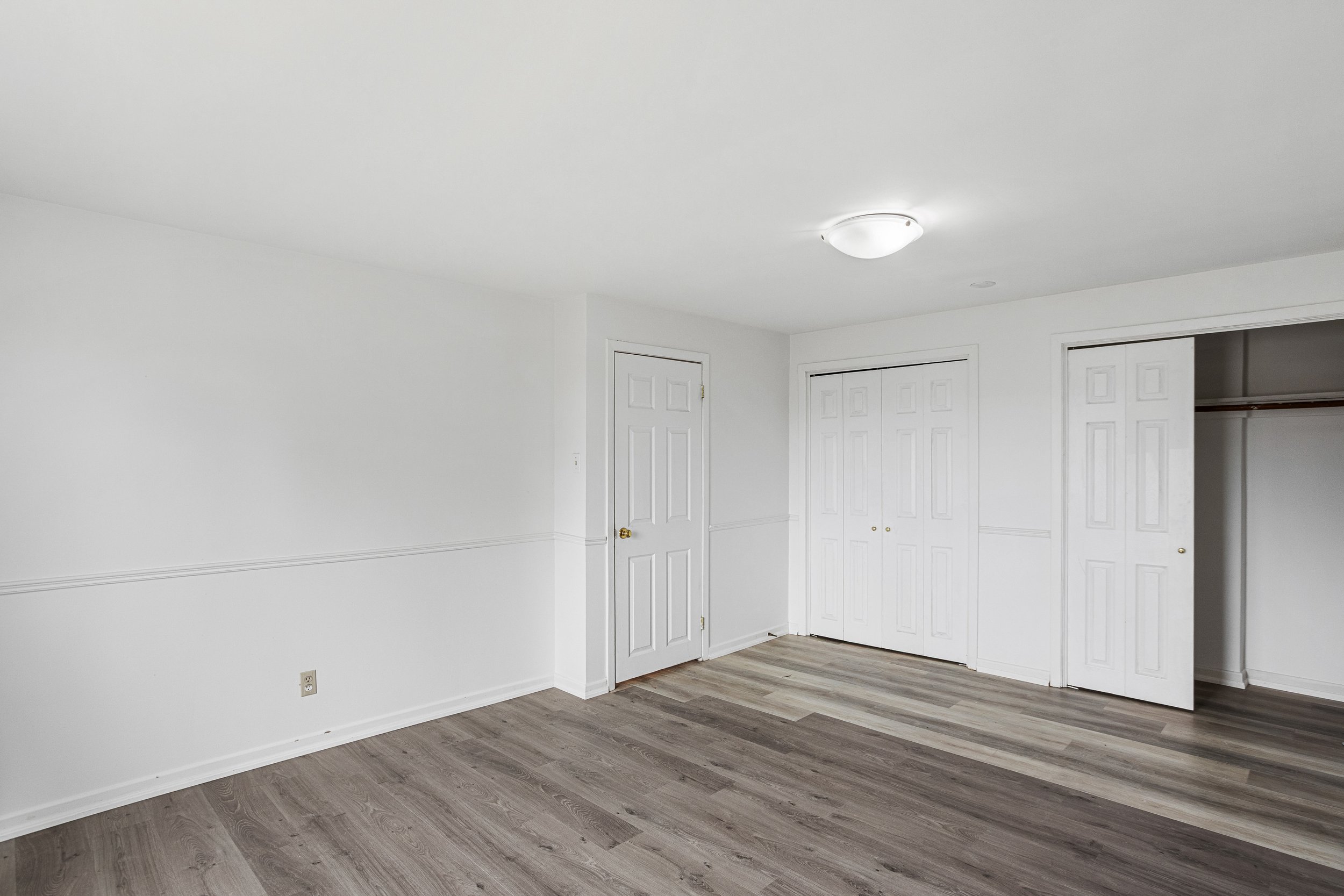 216 Homestead Cres-20.jpg