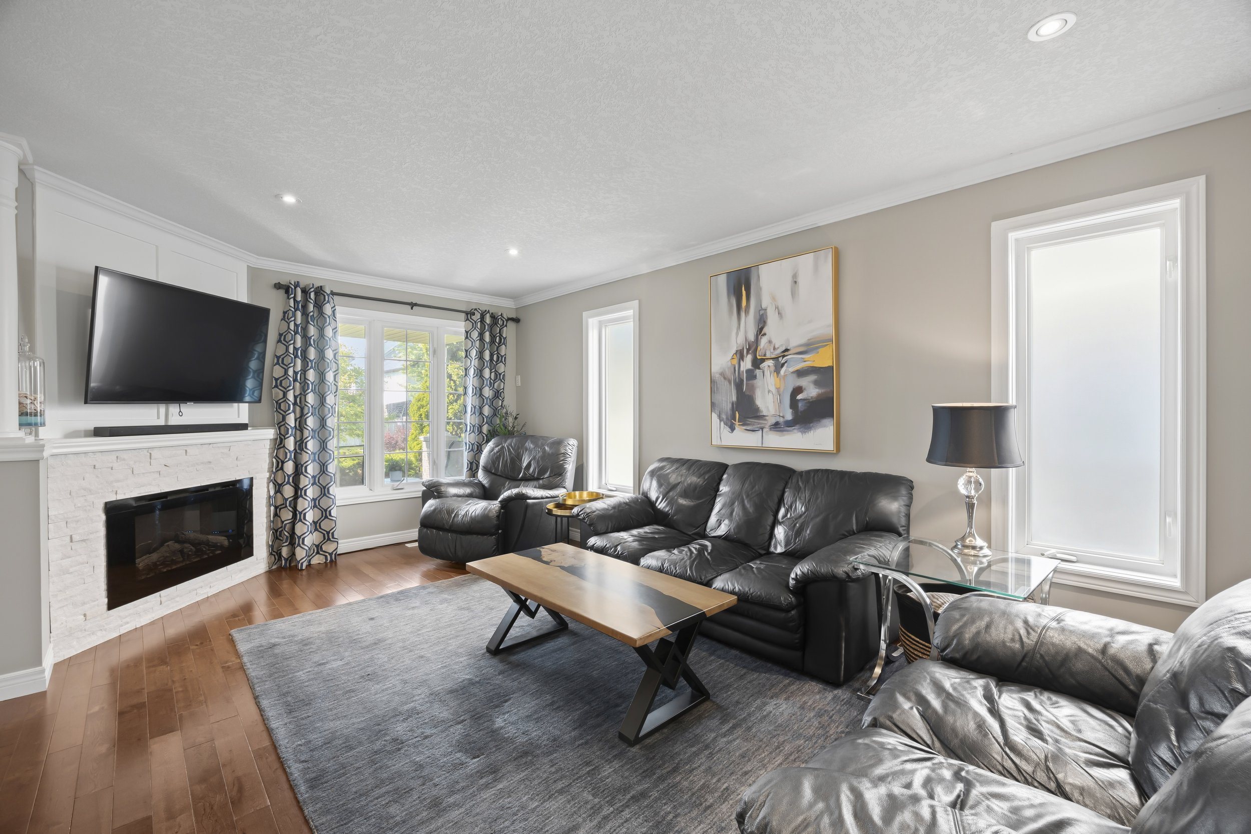 1204 Meadowvale Dr -10.JPG