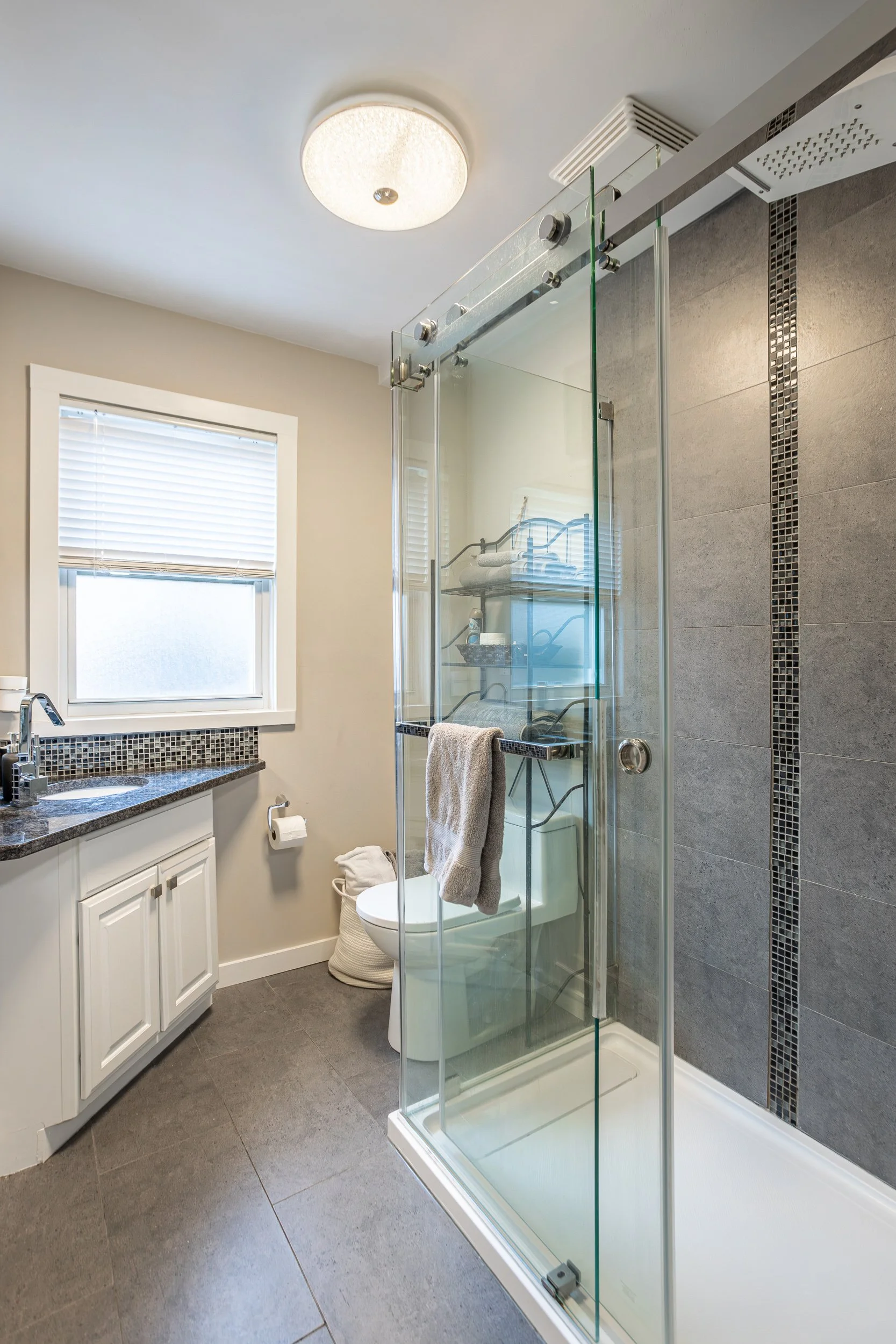 141 Bruce St - Unit 1-29.jpg