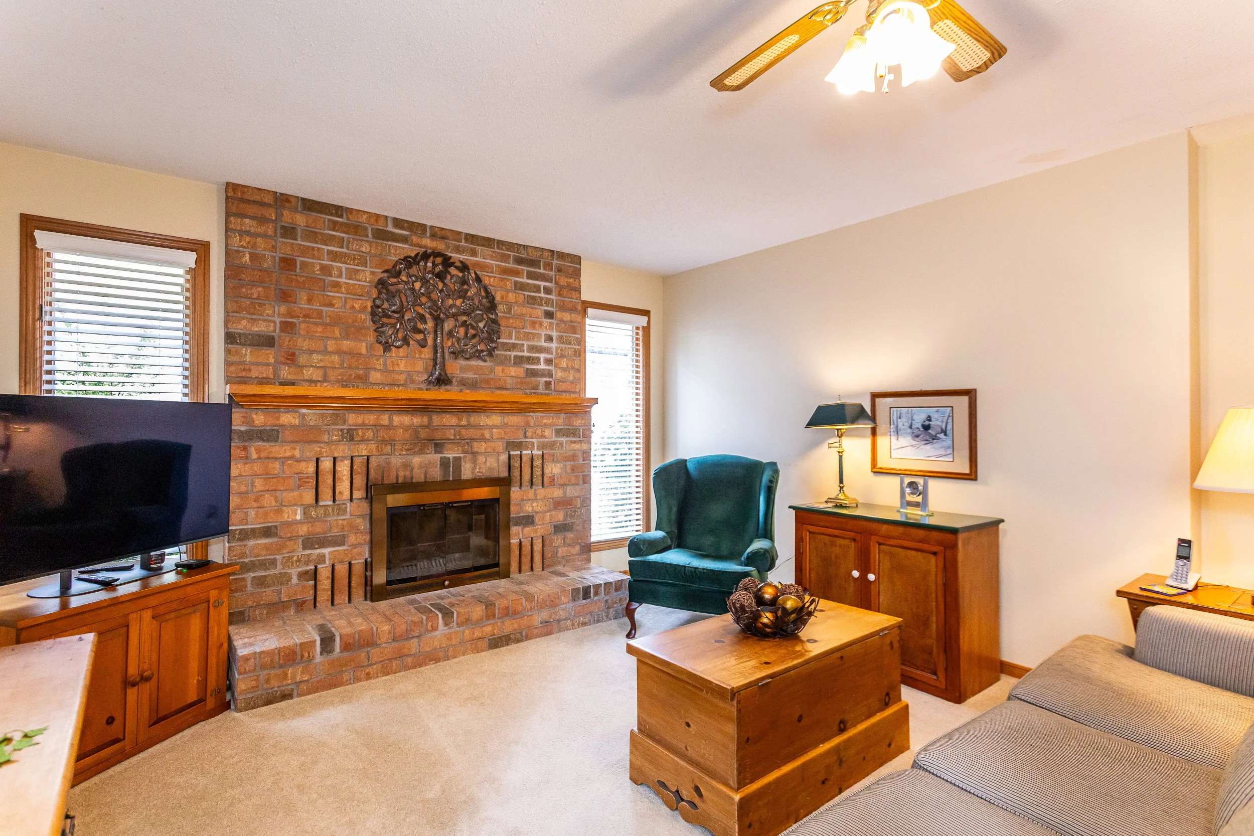 35 Shawna Rd-16.jpg