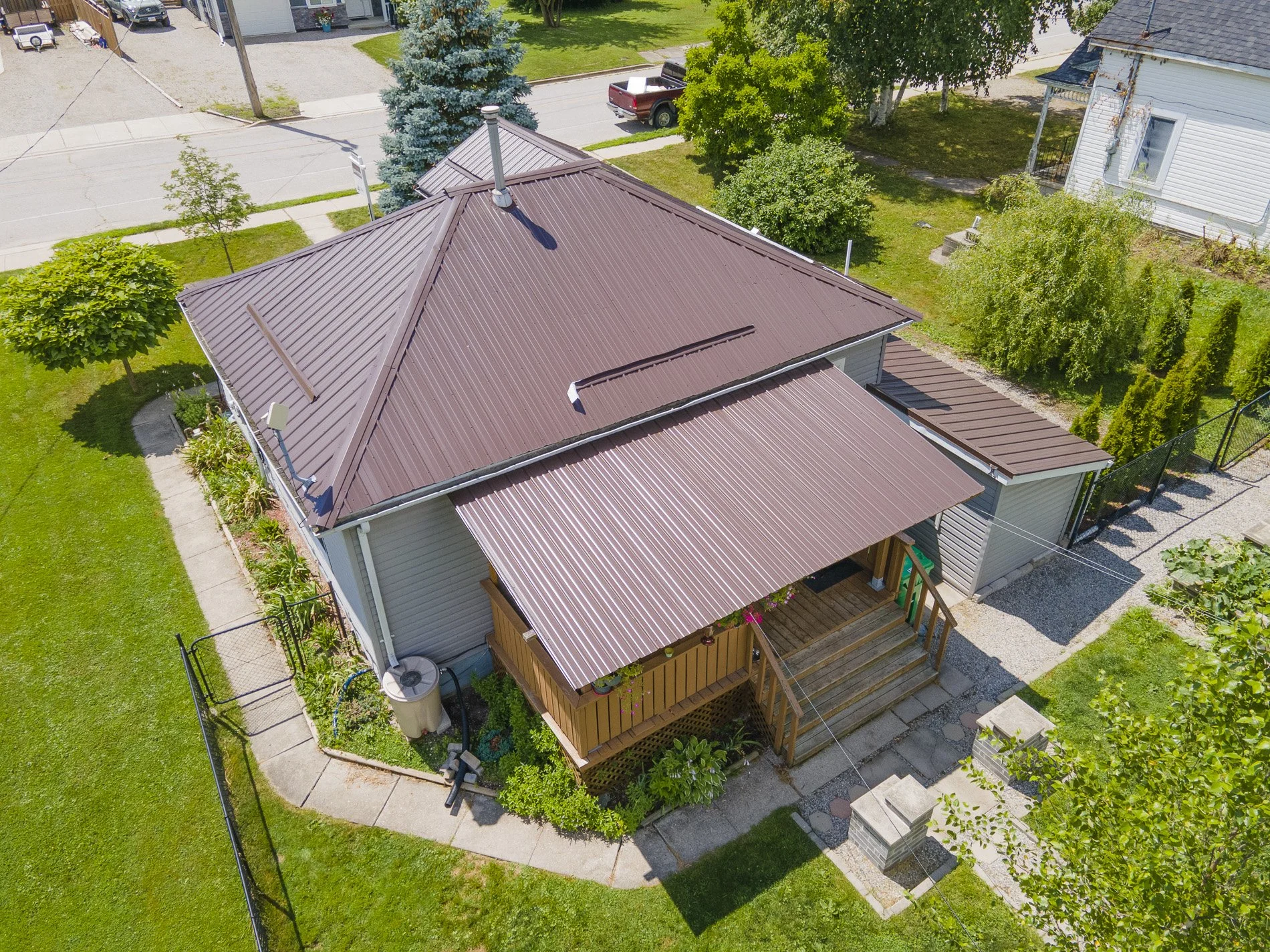 151 Simpson St_49.jpg