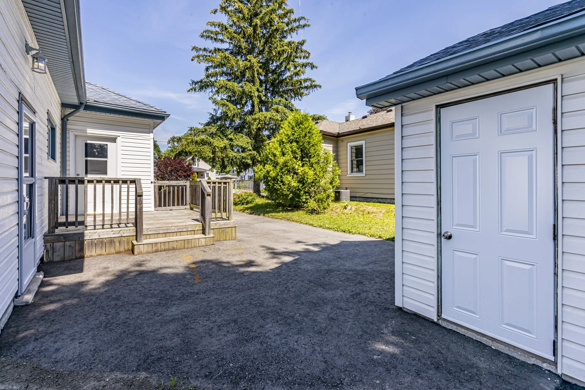 Exteriors-93 Barker St_13.JPG