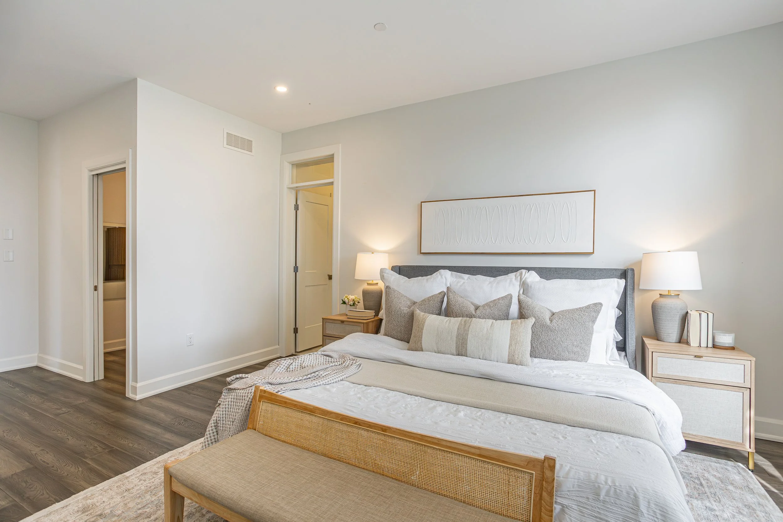 2-159 Windermere Rd-34.jpg
