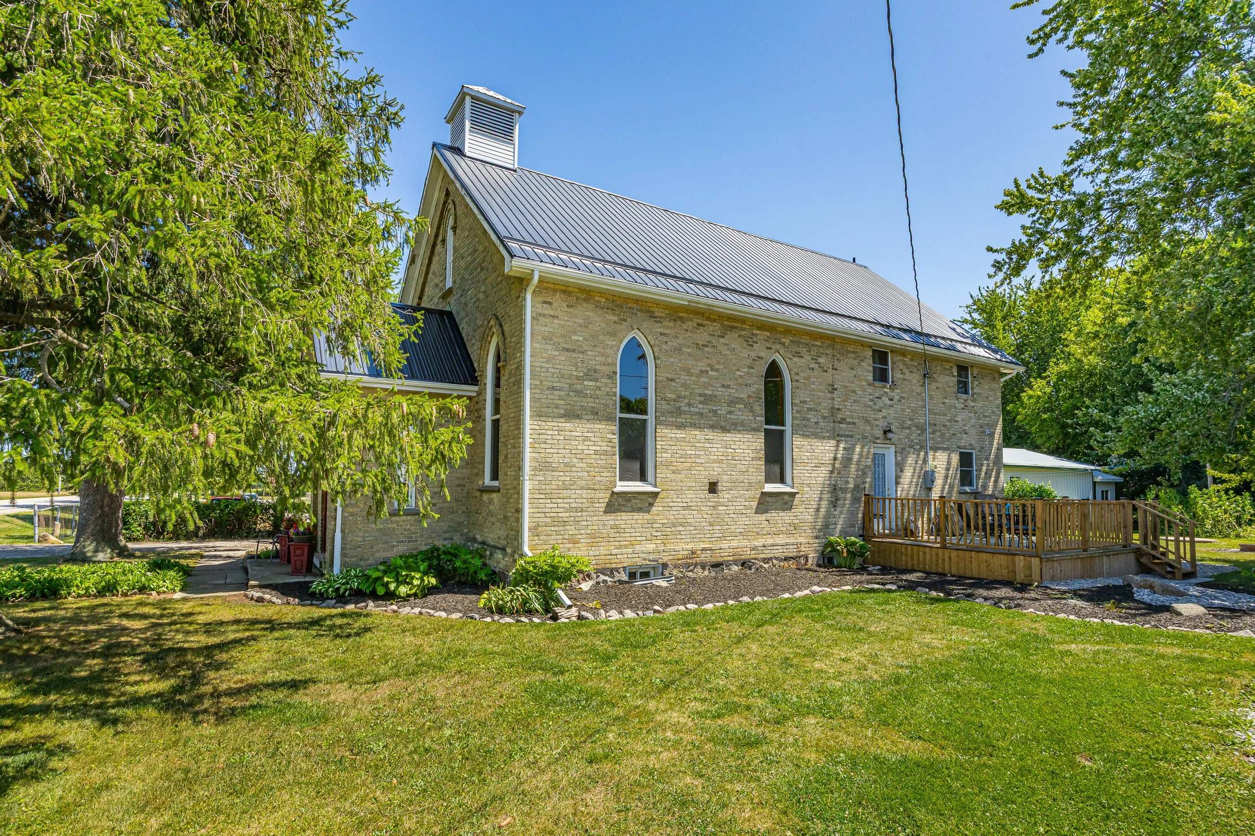 3229 Mcgillivray Dr -41.jpg